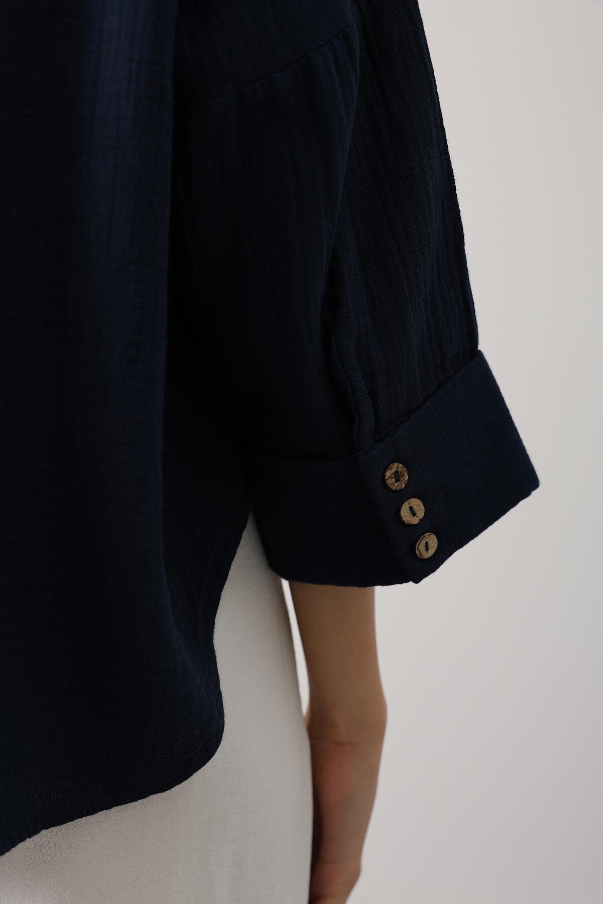 Lacivert Kolları Duble Müslin Gömlek