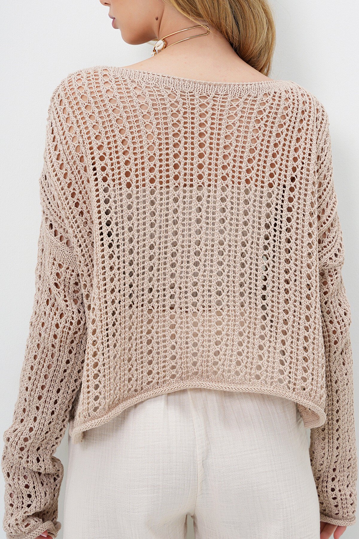 Koyu Bej Kayık Yaka Delik Ajurlu Triko Yazlık Bluz