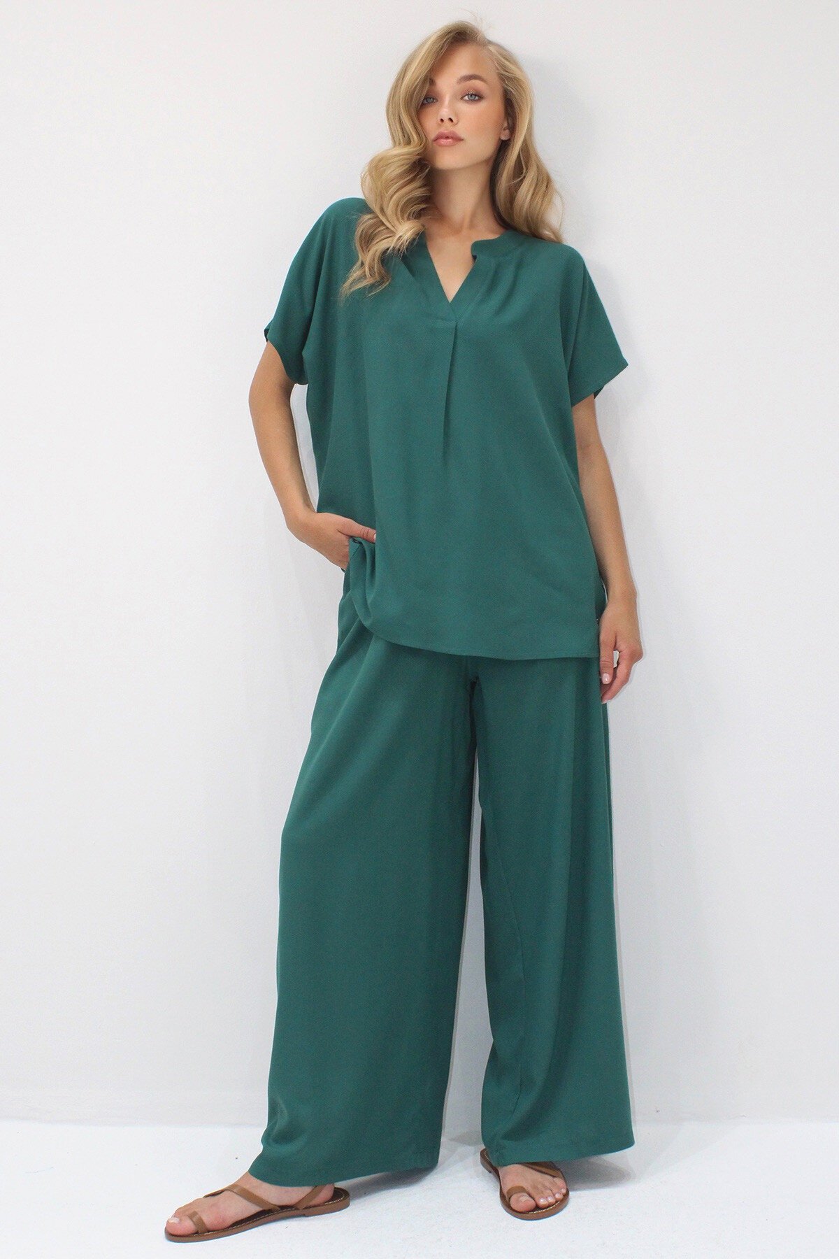 Koyu Yeşil Düğme Detaylı Rahat Kesim Viskon Dokuma İkili Takım