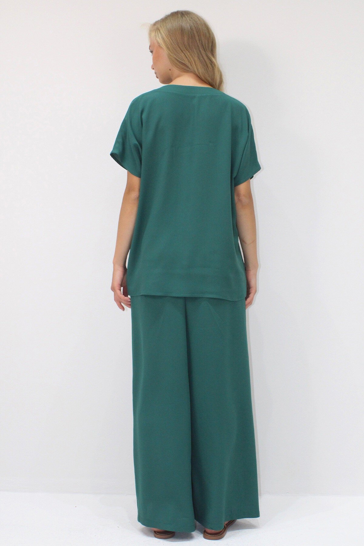 Koyu Yeşil Düğme Detaylı Rahat Kesim Viskon Dokuma İkili Takım
