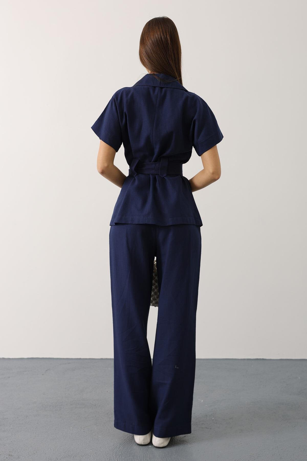 Lacivert Kuşaklı Cep Detaylı Pantolon Takım