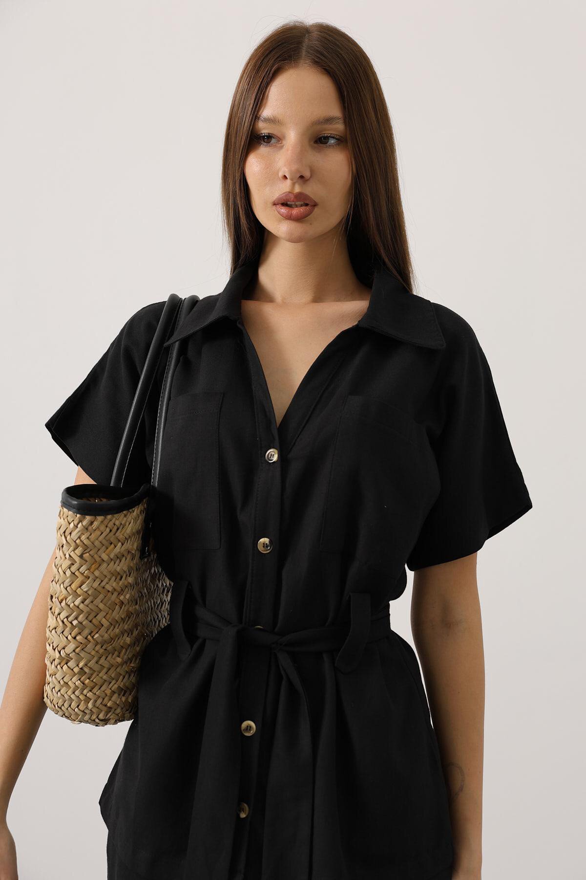 Siyah Kuşaklı Cep Detaylı Pantolon Takım