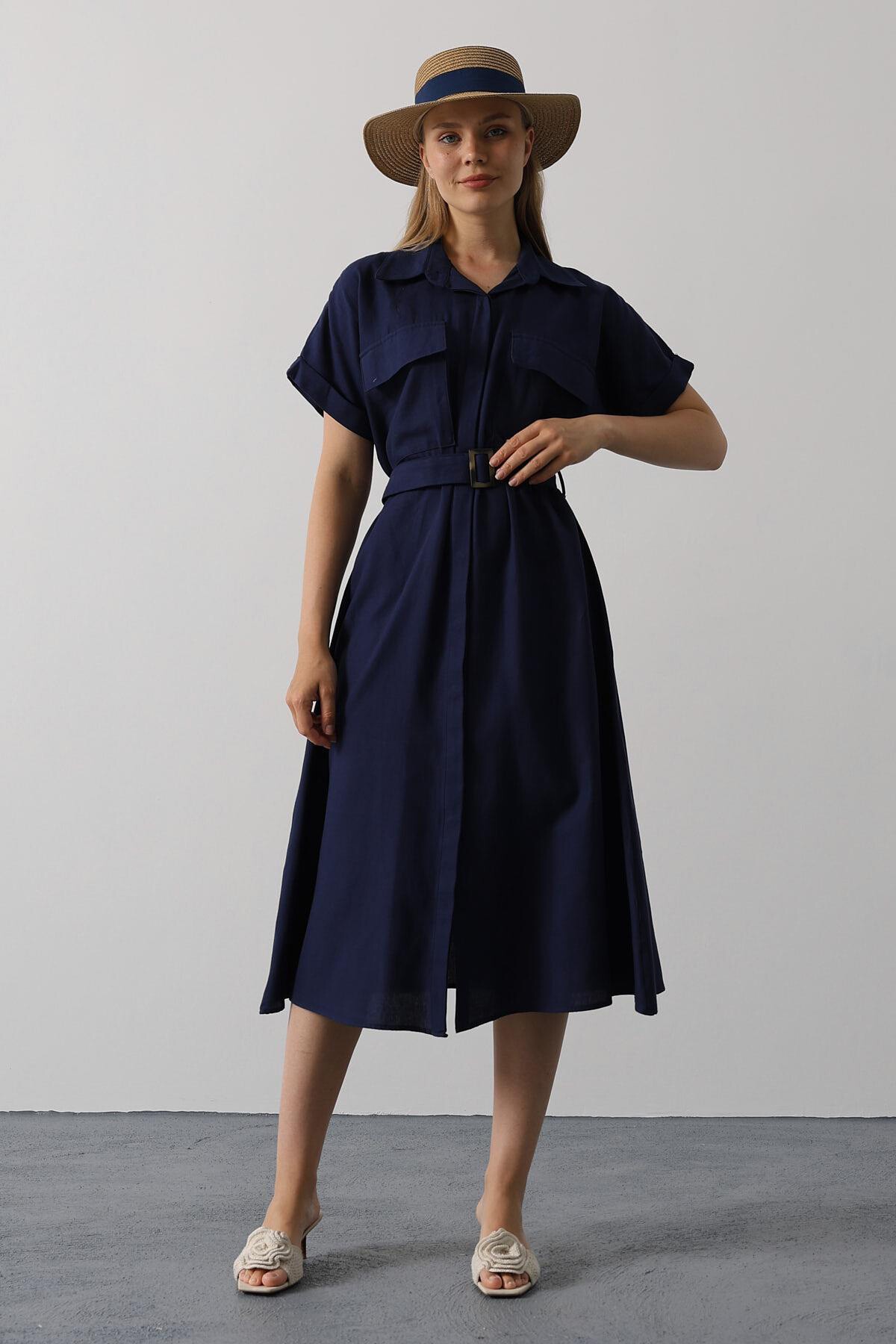 Lacivert Kuşaklı Çift Cepli Gömlek Yaka Midi Boy Elbise