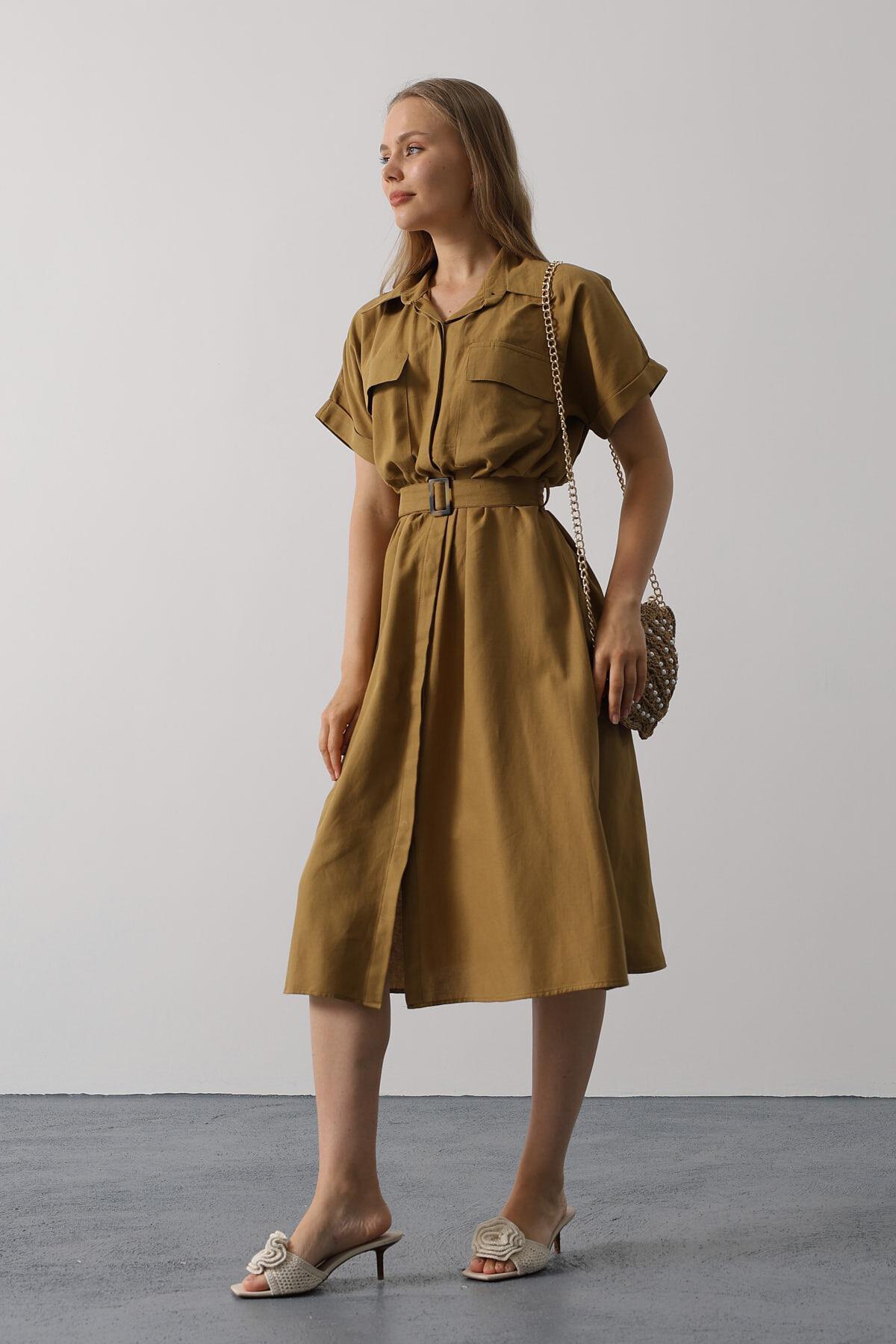 Yağ Yeşili Kuşaklı Çift Cepli Gömlek Yaka Midi Boy Elbise