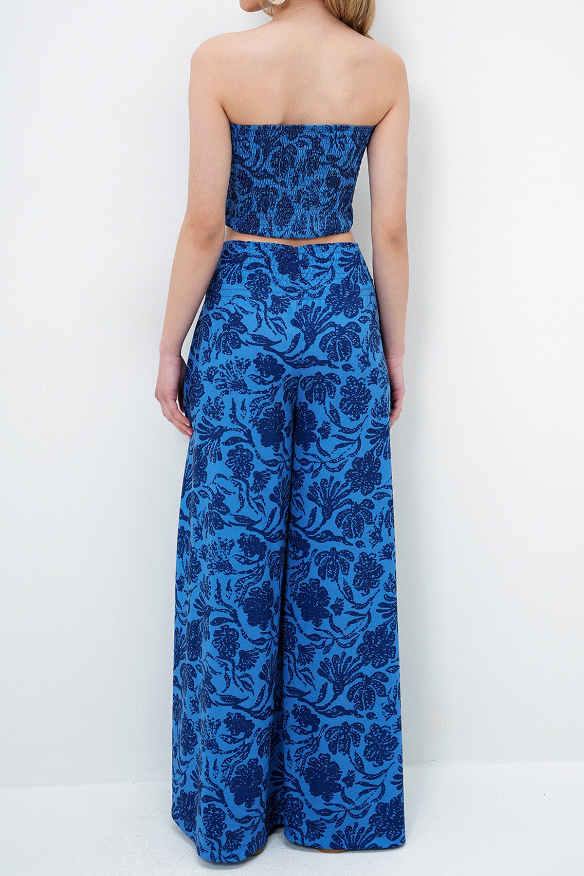 Lacivert Beli Gipeli Geniş Paça Pantolon Ve Gipeli Crop Büstiyer Takım