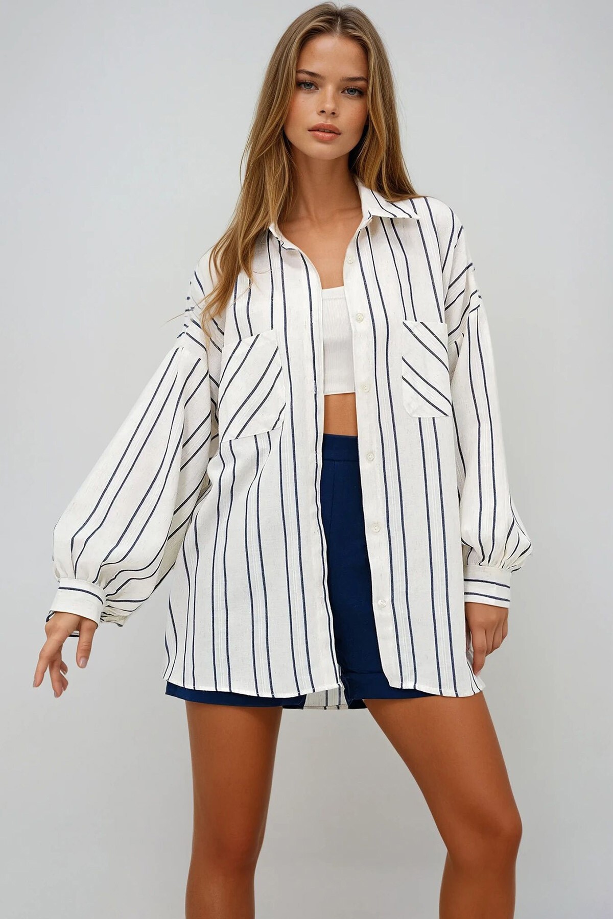 Lacivert Çift Cepli Keten Karışımlı Oversize Çizgili Gömlek