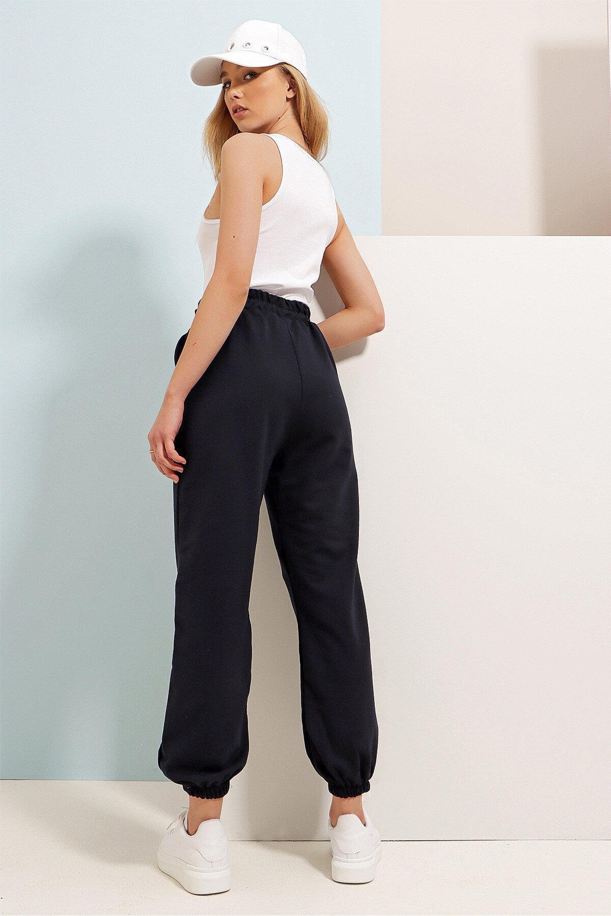 Lacivert Paçası Lastikli İki İplik Eşofman Altı