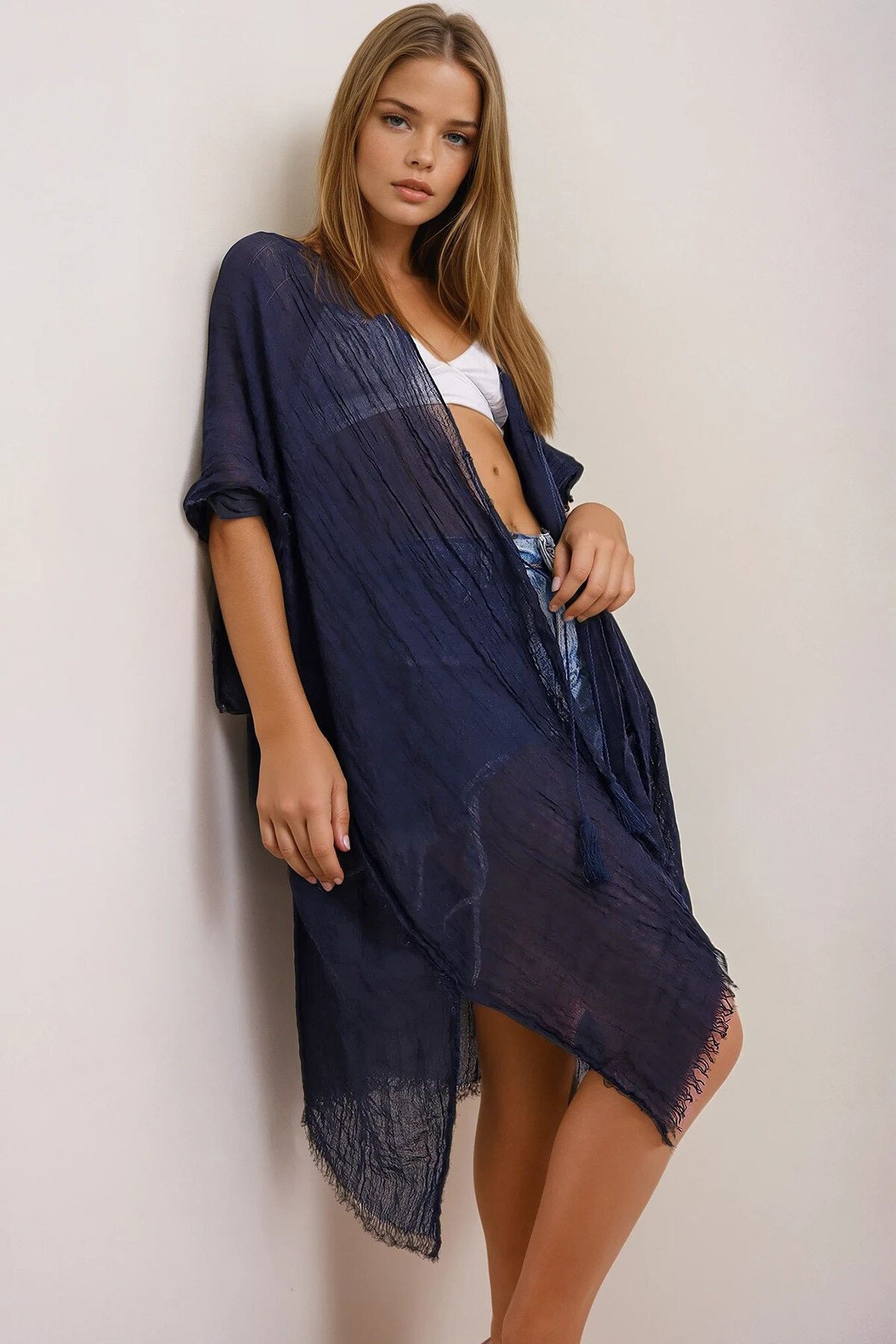 Lacivert Püskül Detaylı Kimono