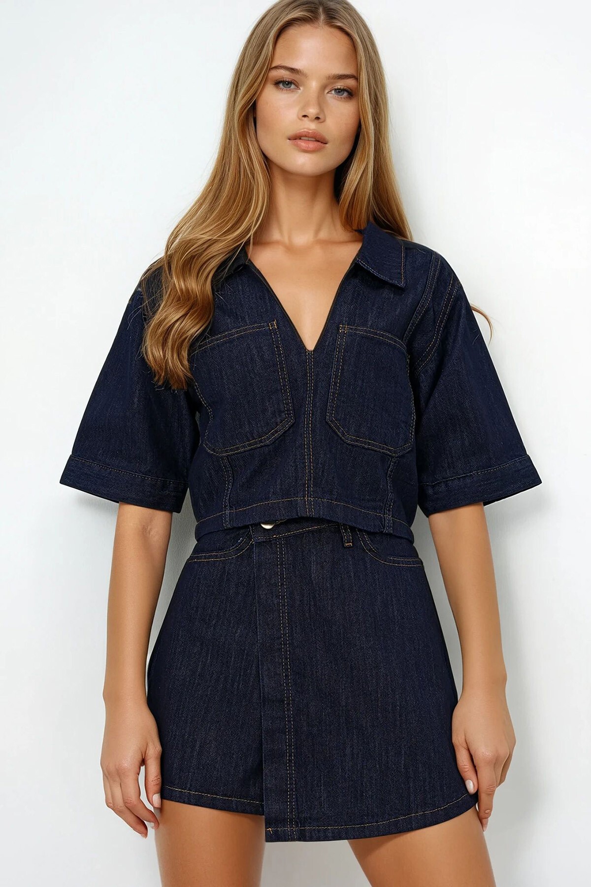 Lacivert V Yaka Çift Cepli Crop Jean Bluz Ve Şort Etek Takım
