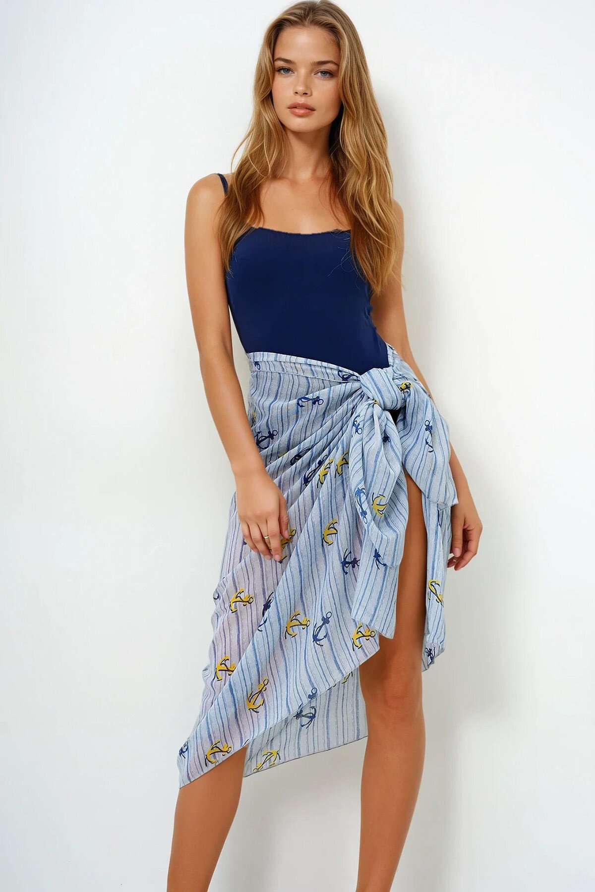 Mavi Çapa Desenli Pareo Şal