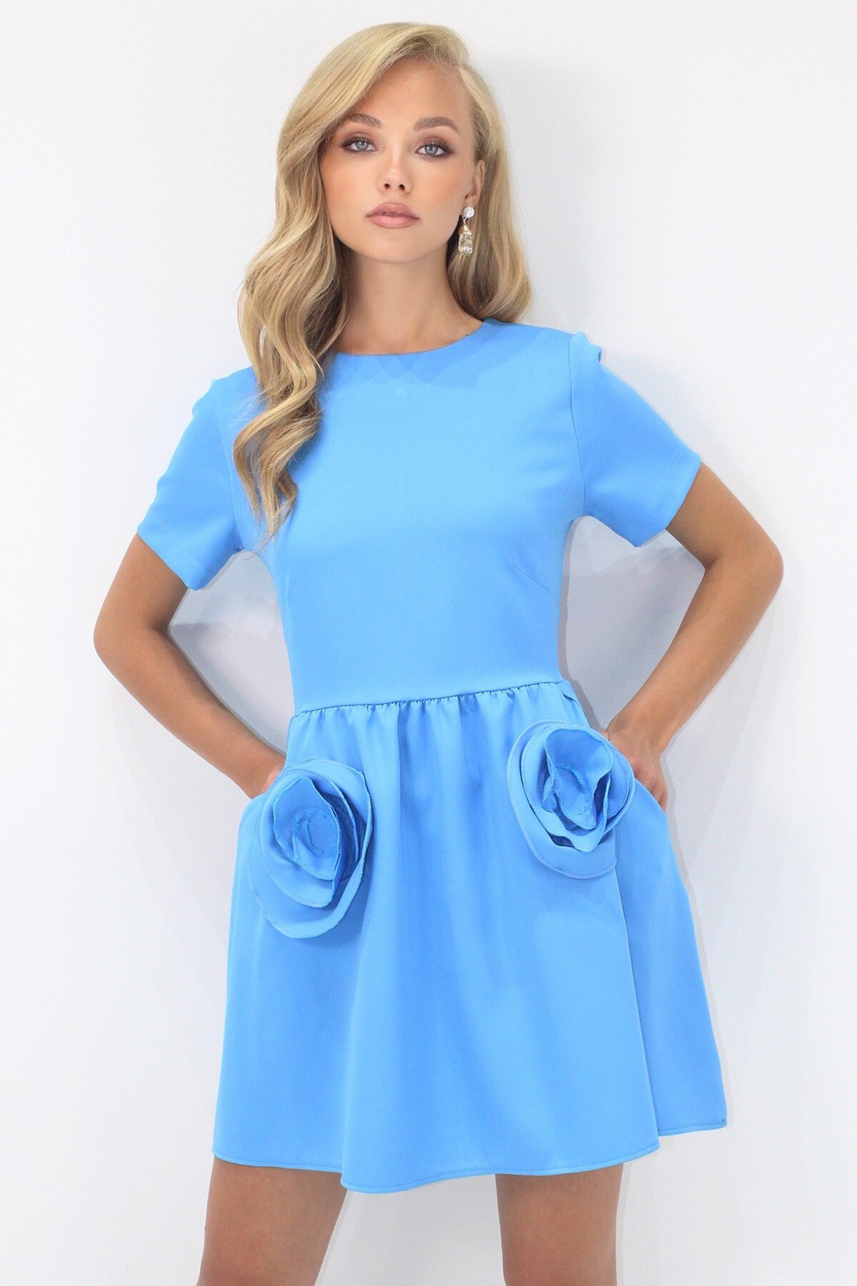 Mavi Cep Detaylı Sırtı Fermuarlı Kısa Kol Dokuma Elbise
