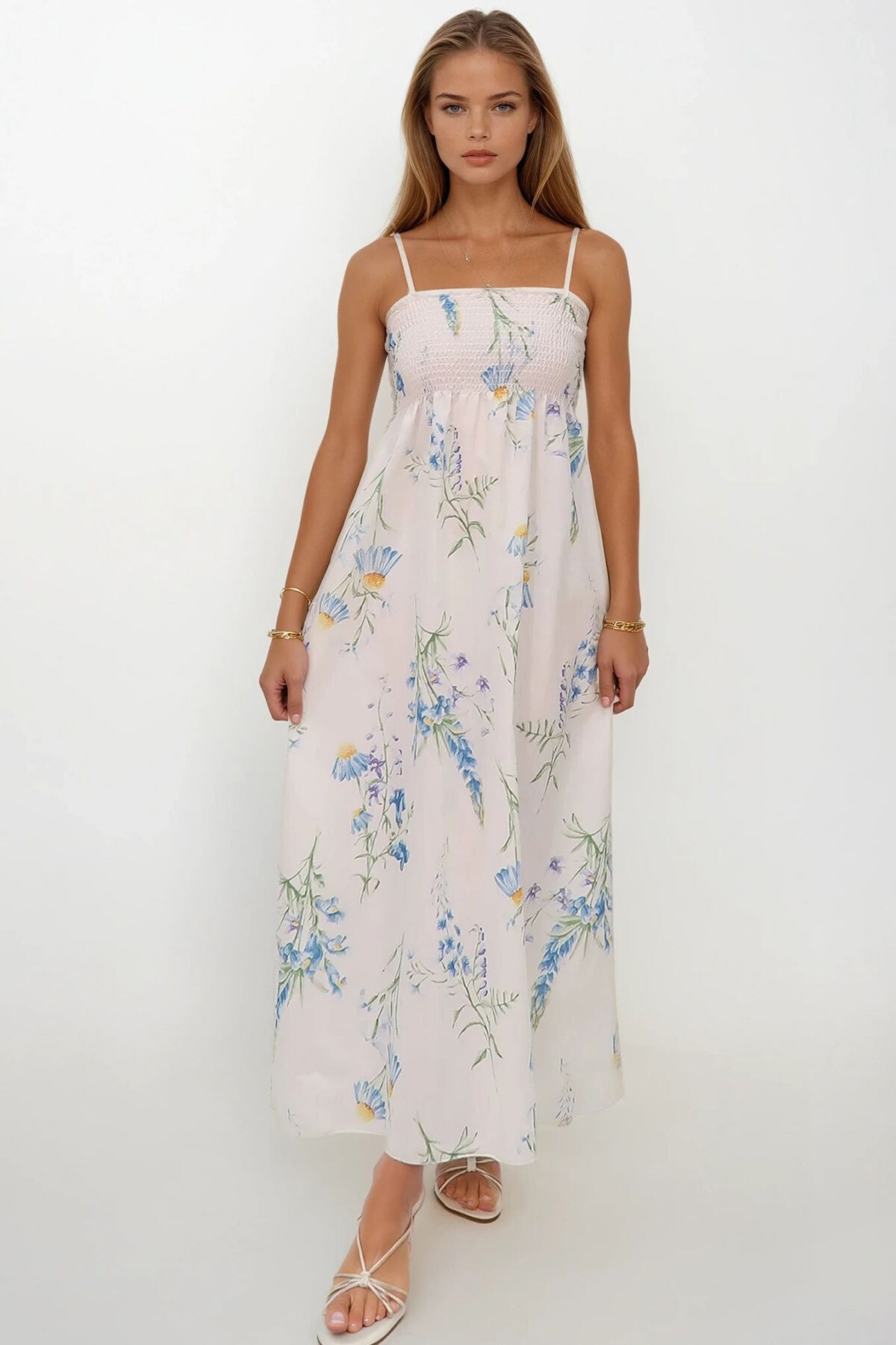 Mavi Çiçek Desenli İp Askılı Midi Boy Elbise