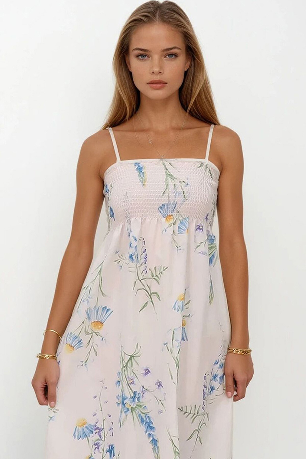 Mavi Çiçek Desenli İp Askılı Midi Boy Elbise