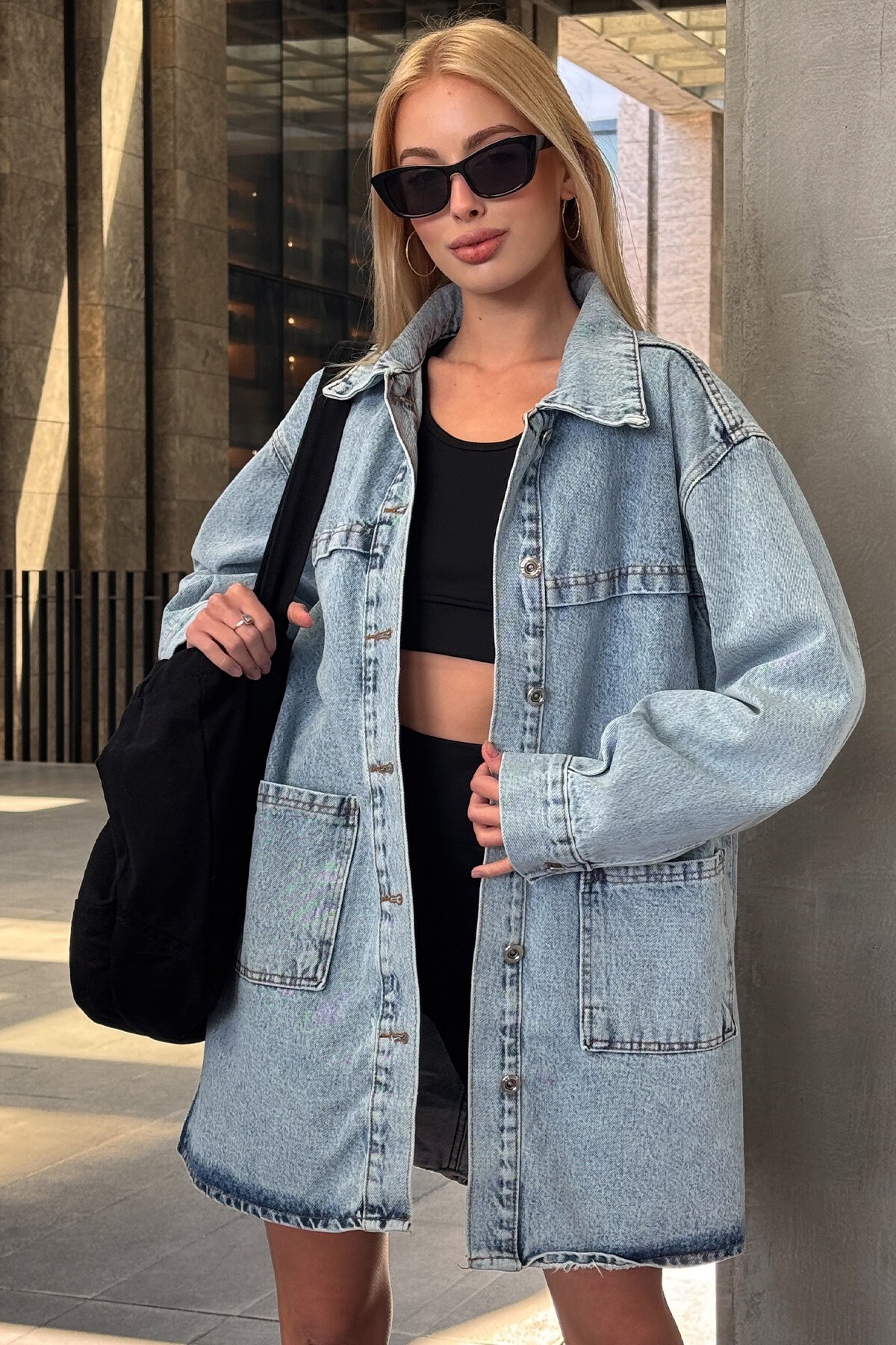 Mavi Çift Cepli Oversize Uzun Denim Ceket