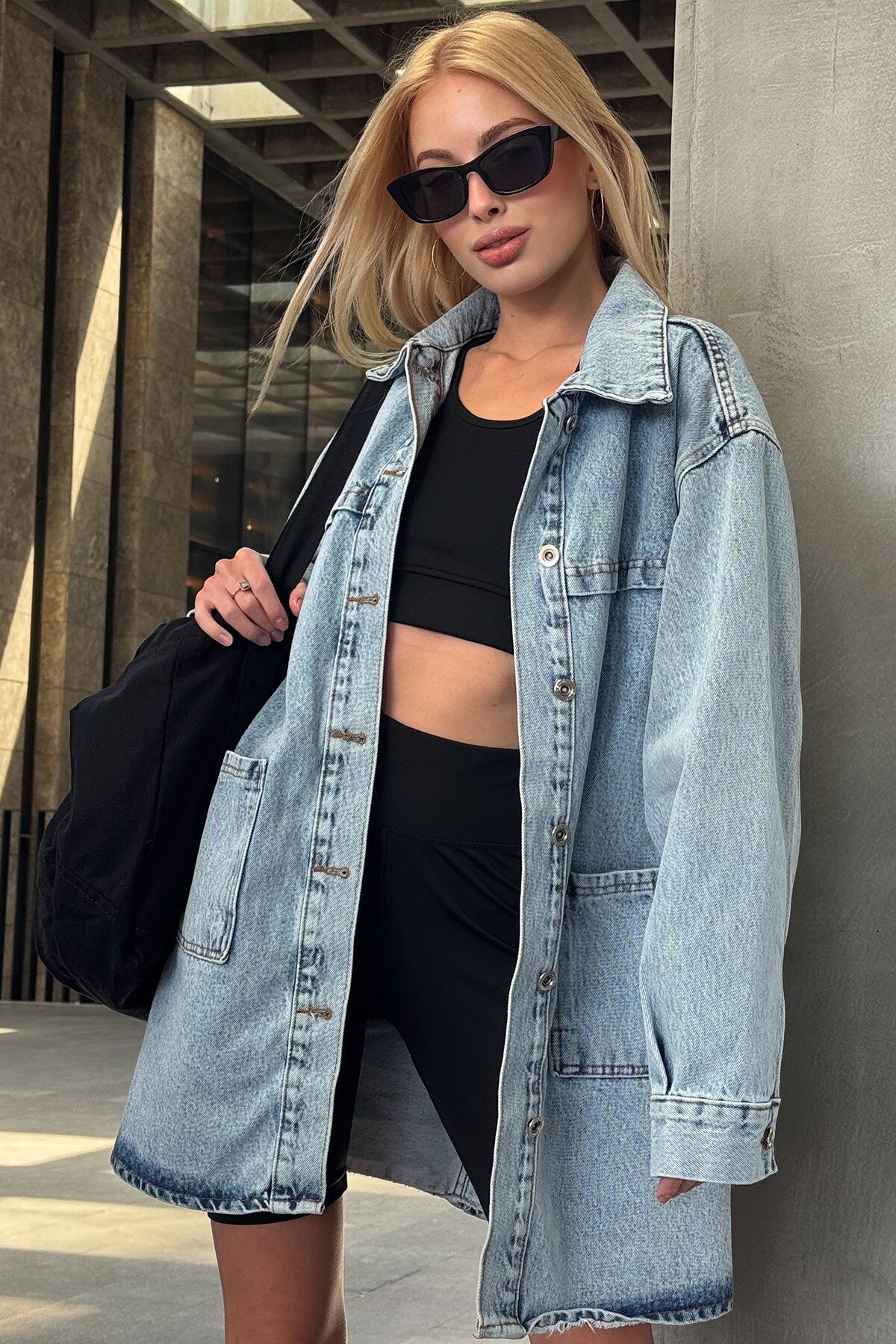 Mavi Çift Cepli Oversize Uzun Denim Ceket