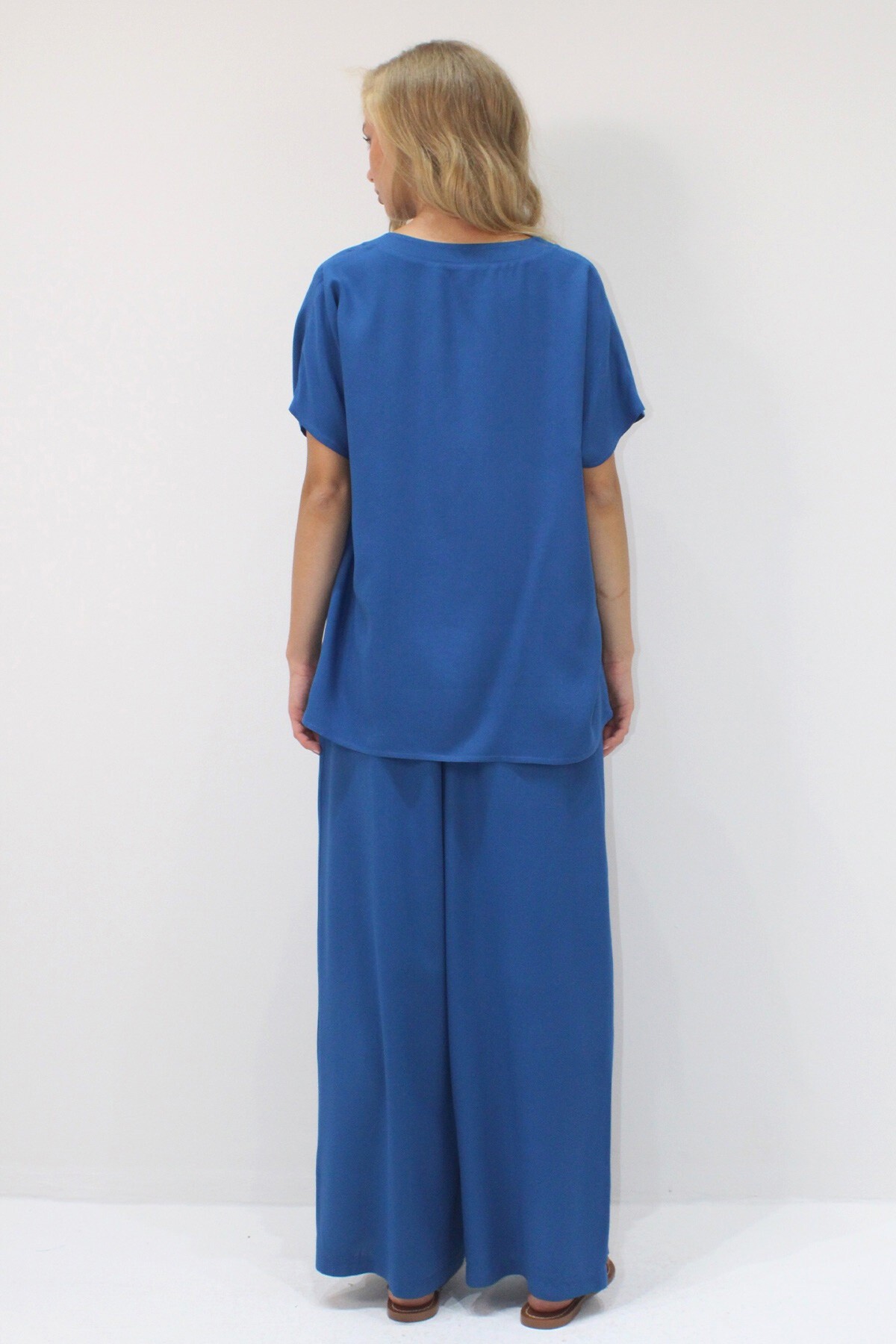 Mavi Düğme Detaylı Rahat Kesim Viskon Dokuma İkili Takım