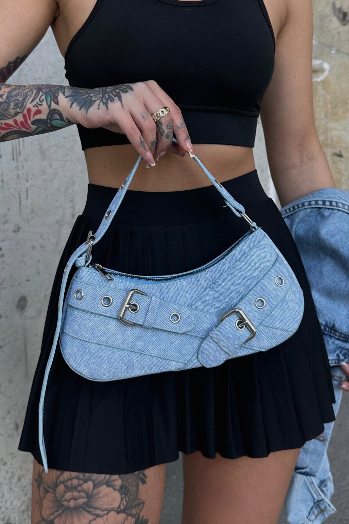 Mavi Kemer Detaylı Baget Denim Çanta