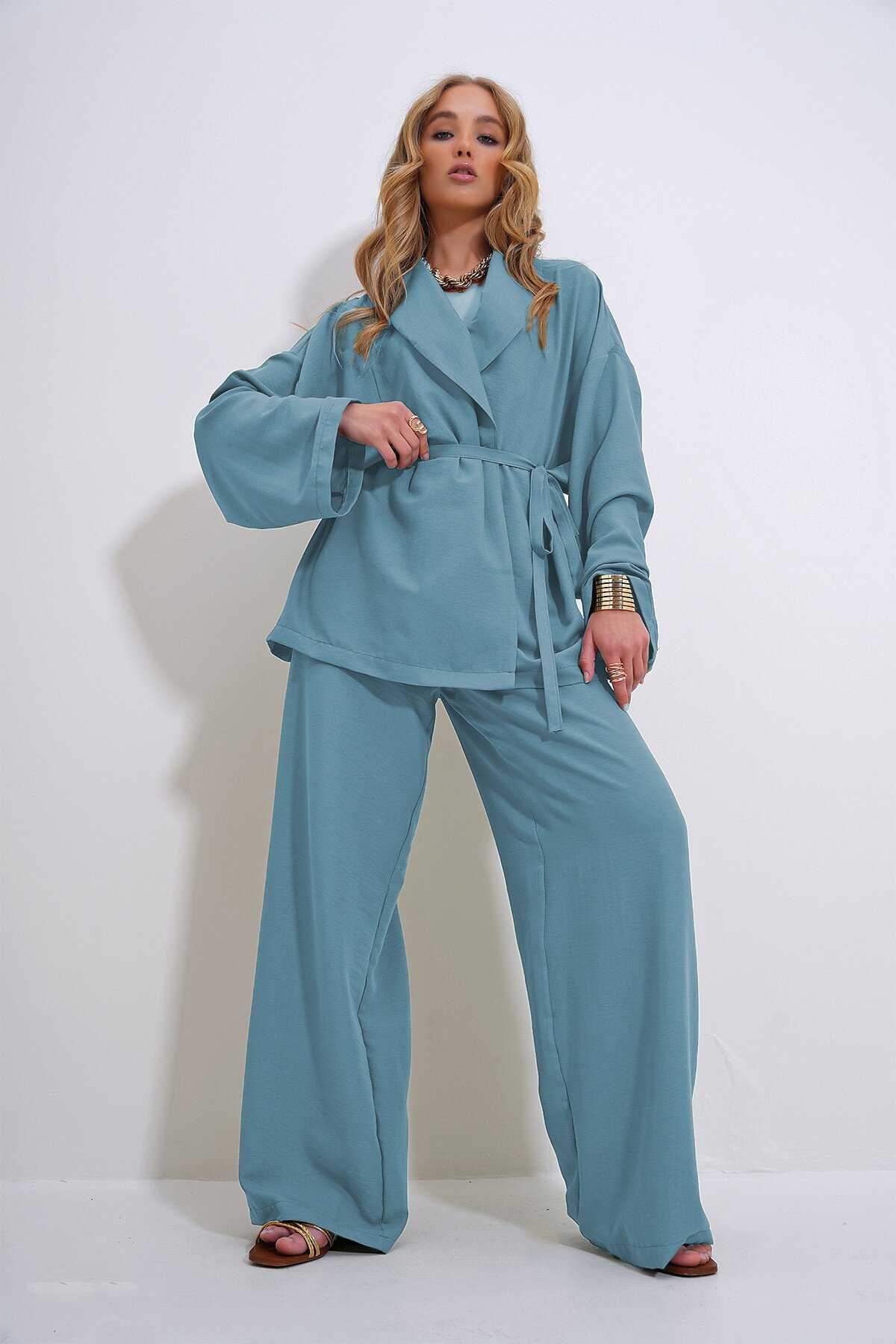 Mint Yeşili Buruşuk Görünümlü Blazer Ceket Alt Üst Takım