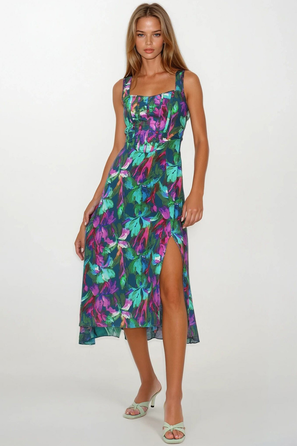 Mix Kare Yaka Yırtmaçlı Nervür Detaylı Fermuarlı Elbise