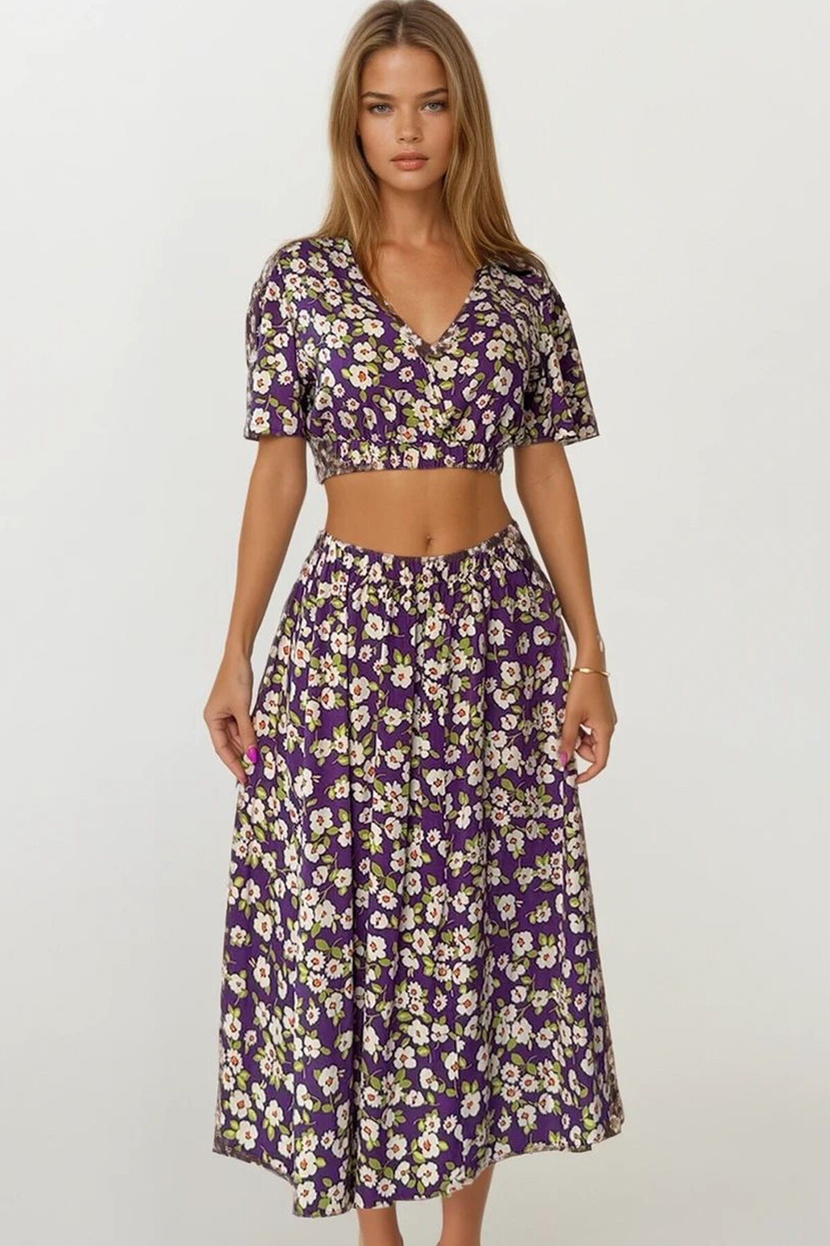 Mor Çiçek Desenli Crop Bluz Ve Etek Takım