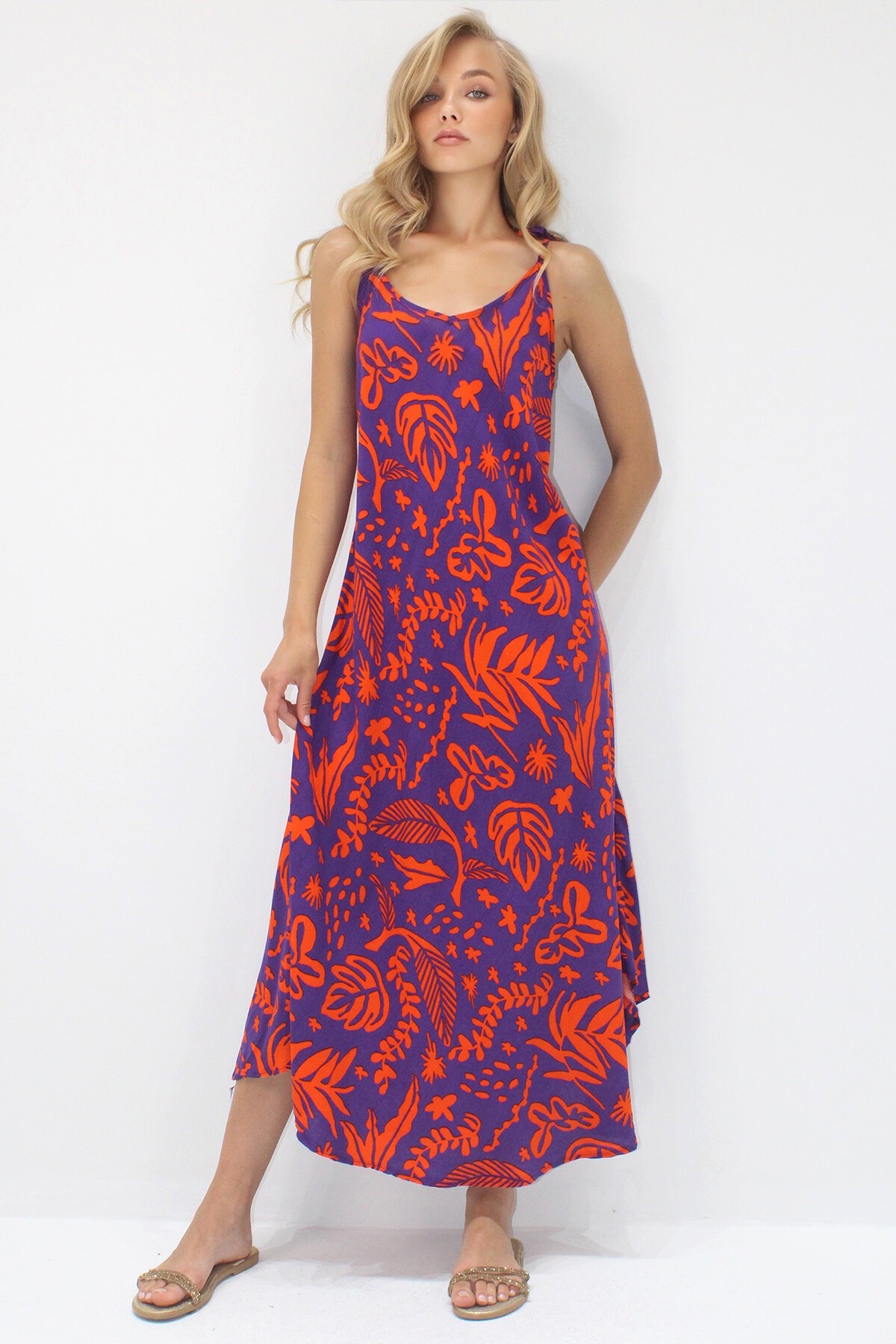 Mor İp Askılı Çok Renkli Midi Boy Dokuma Viskon Elbise