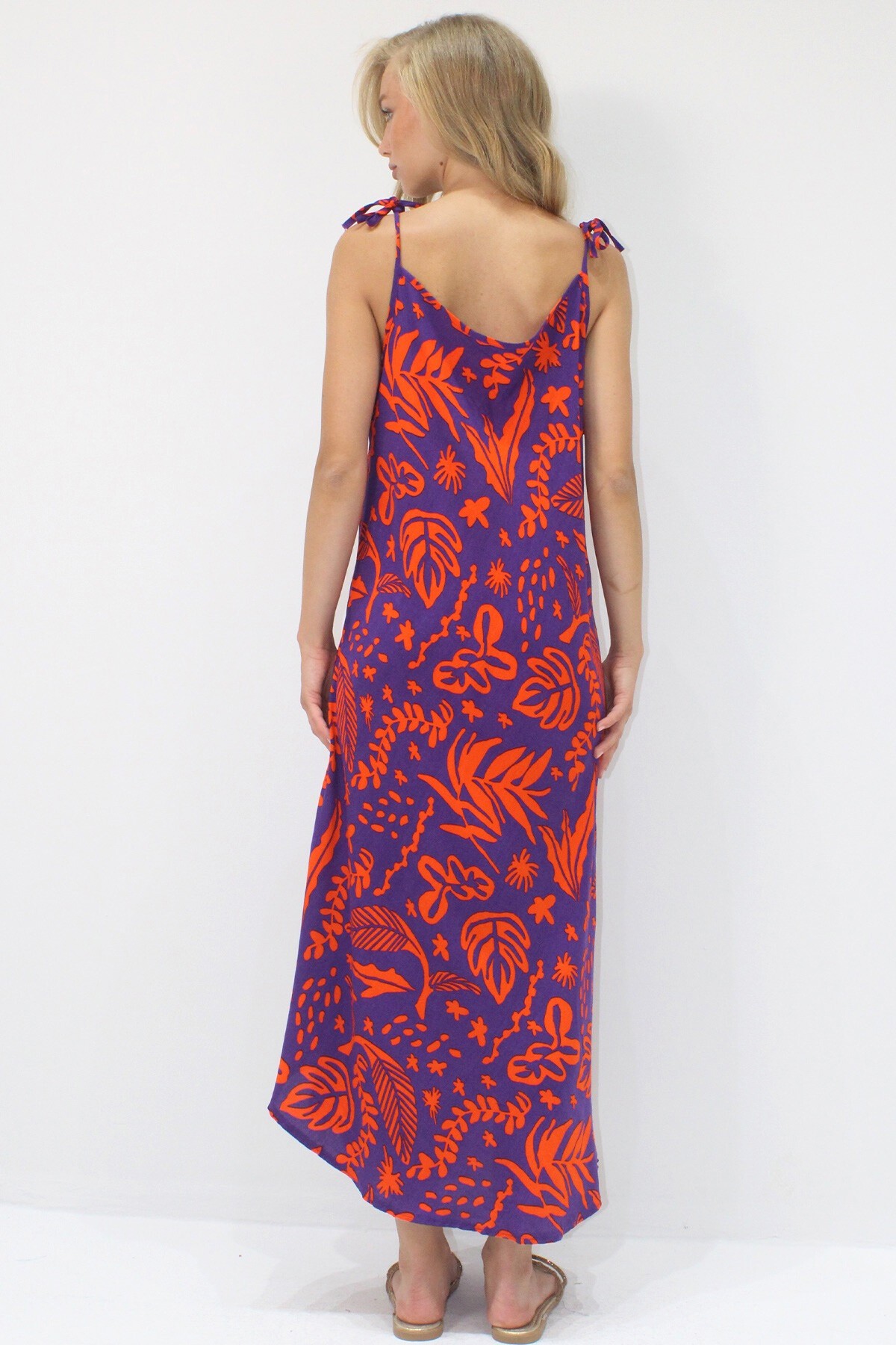 Mor İp Askılı Çok Renkli Midi Boy Dokuma Viskon Elbise