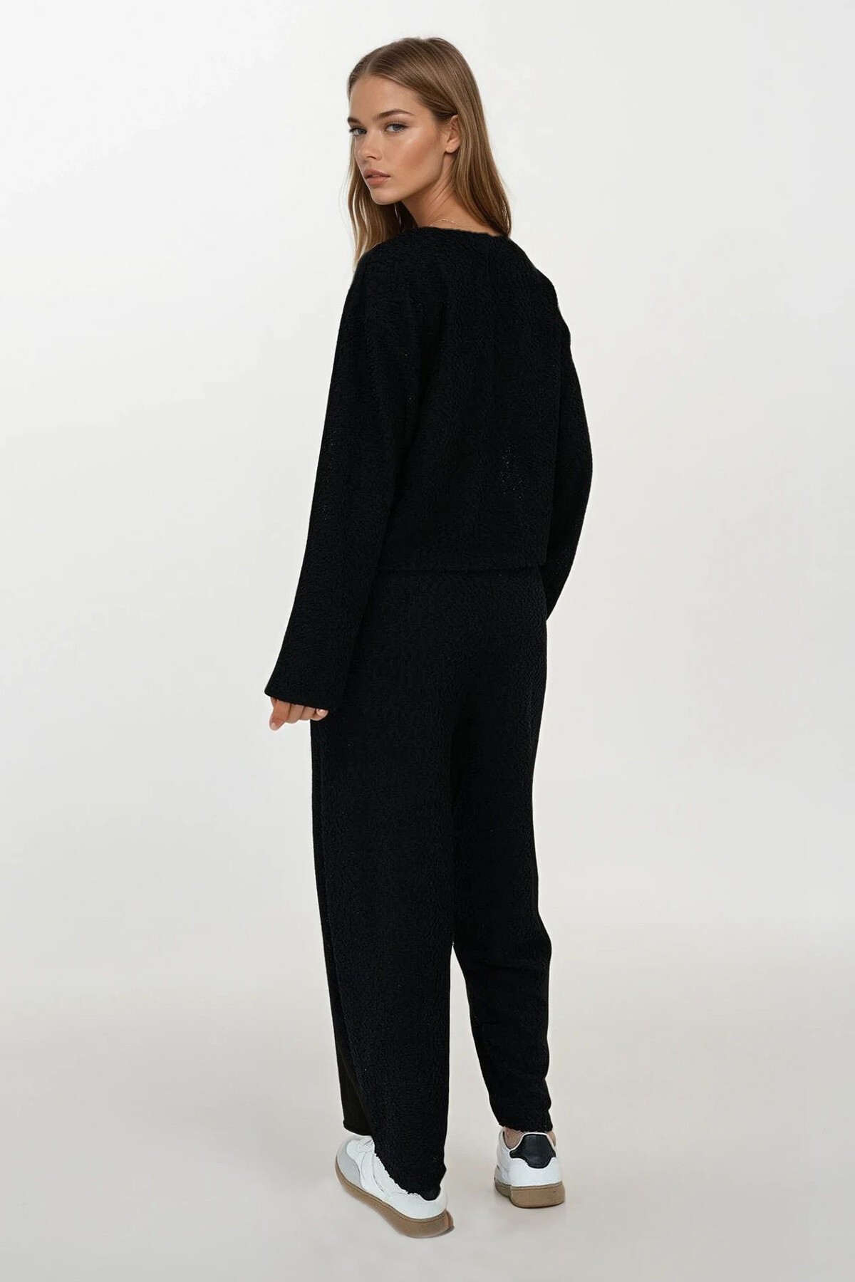 Siyah Bağlamalı Bluz Ve Beli Lastikli Palazzo Pantolon Takım