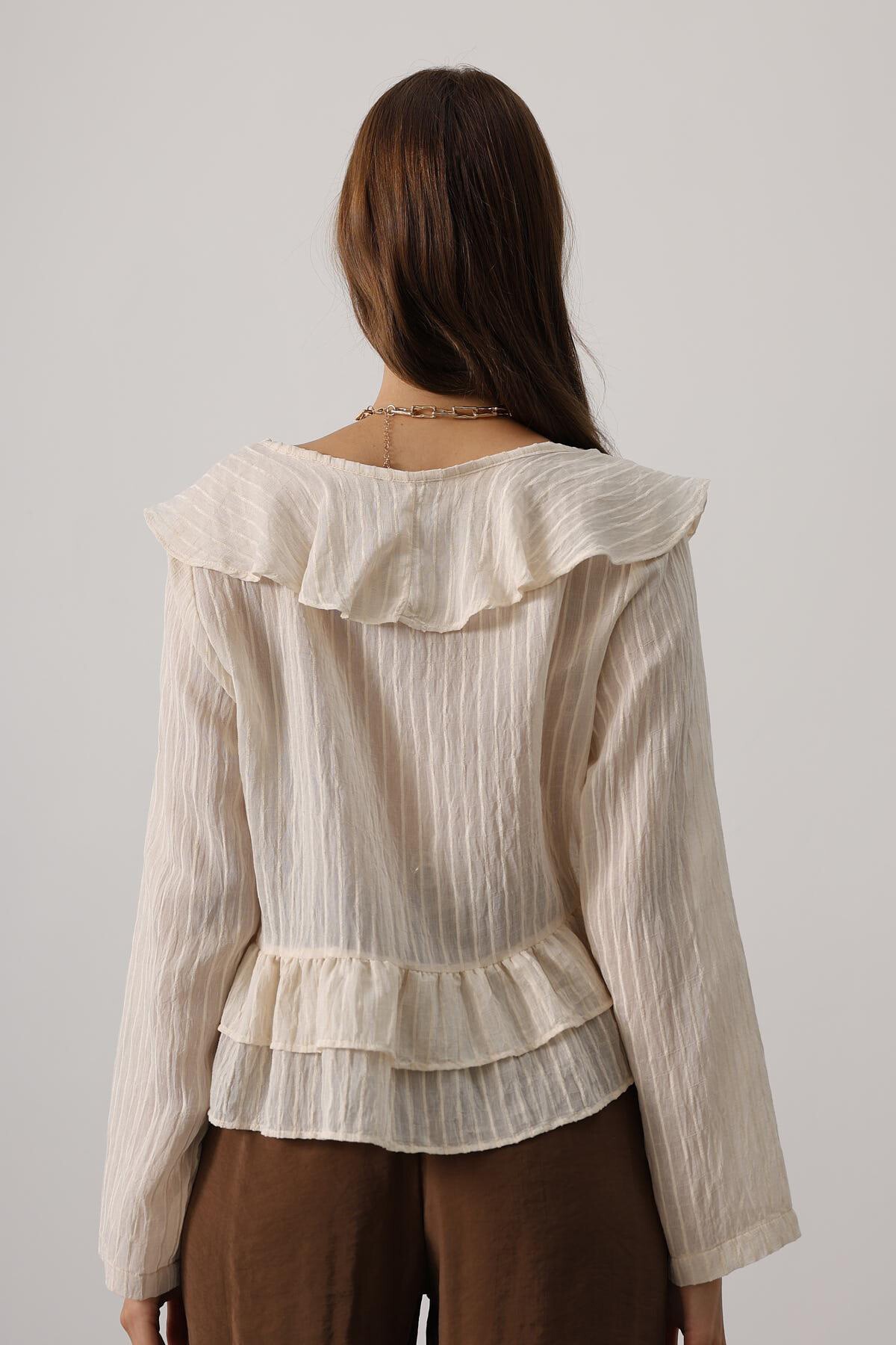 Taş Fırfırlı Bağlama Detaylı Uzun Kol Bluz