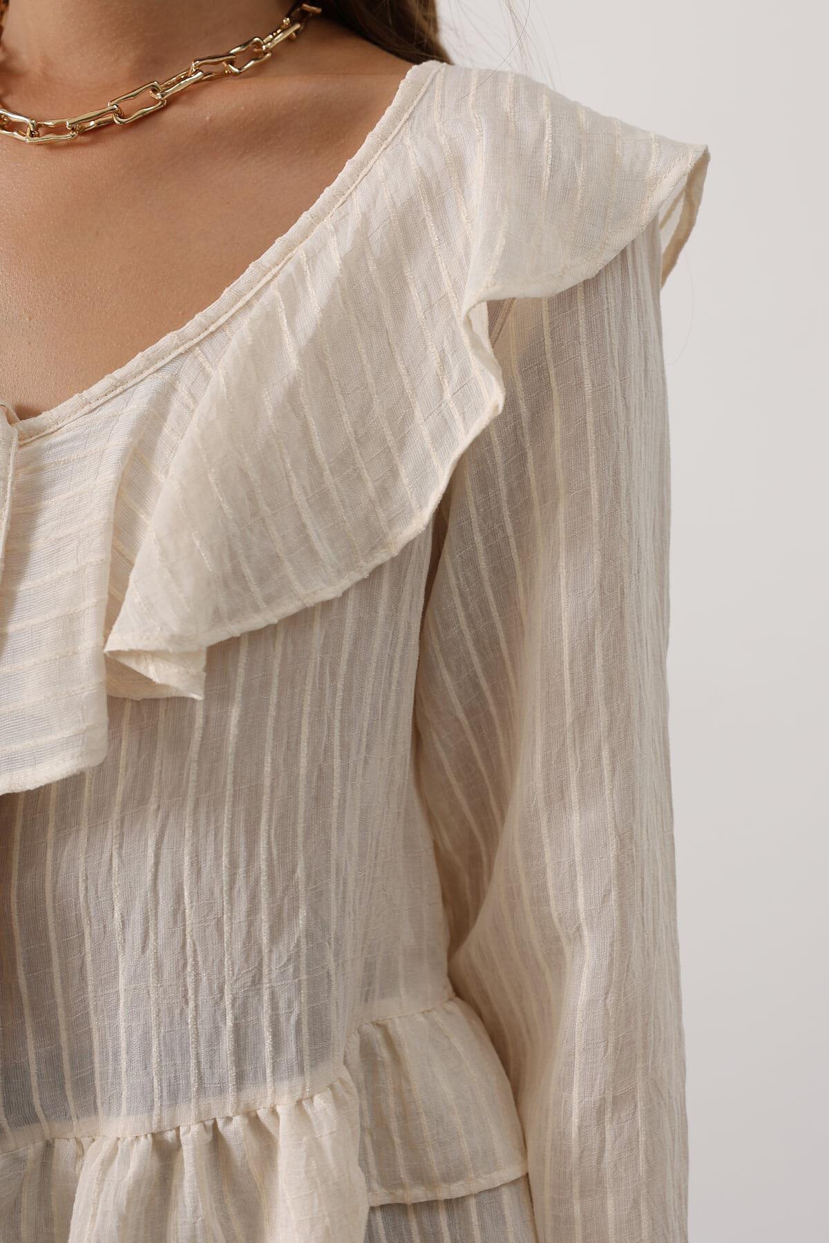 Taş Fırfırlı Bağlama Detaylı Uzun Kol Bluz