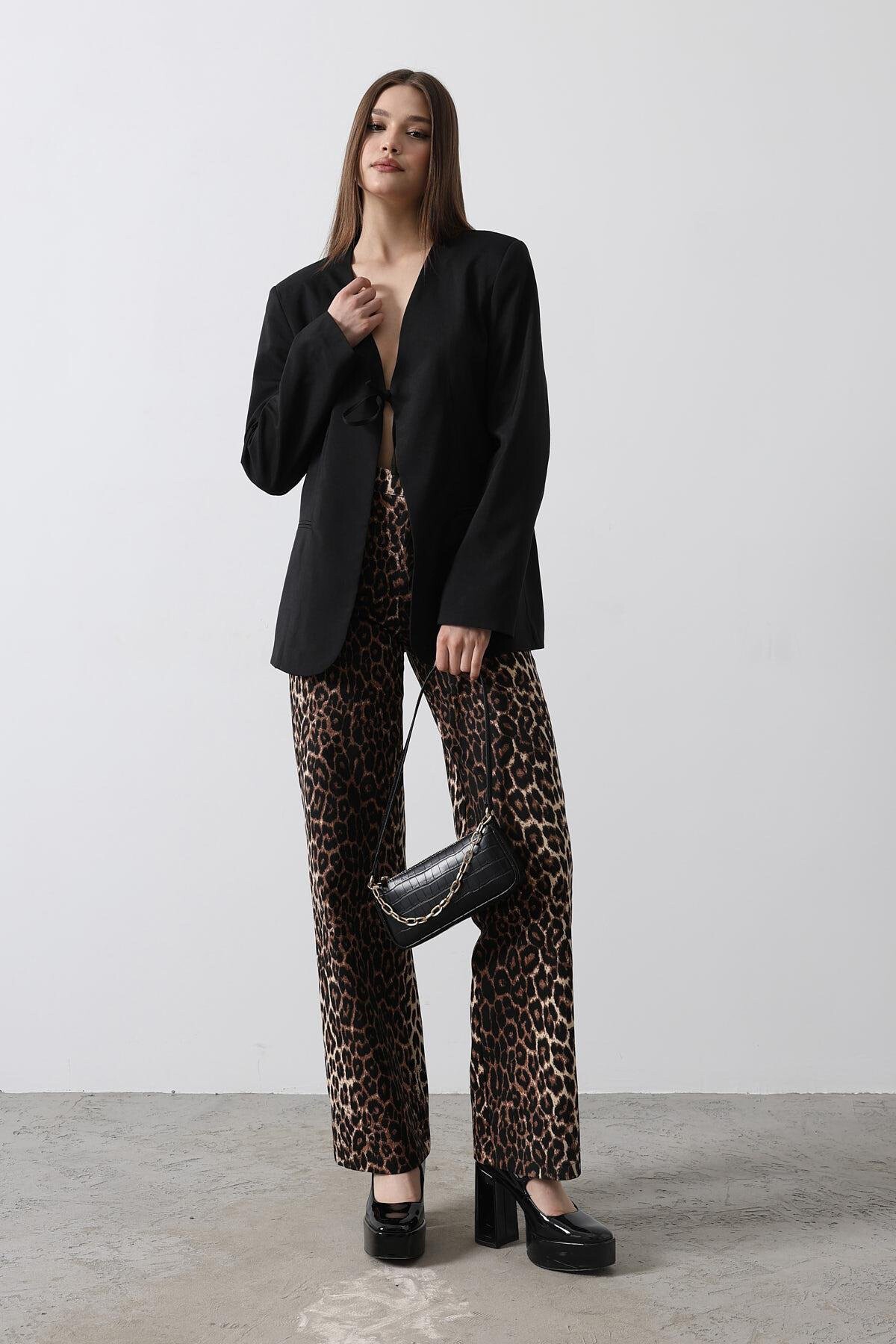 Siyah Önü Bağlamalı Oversize Blazer Ceket