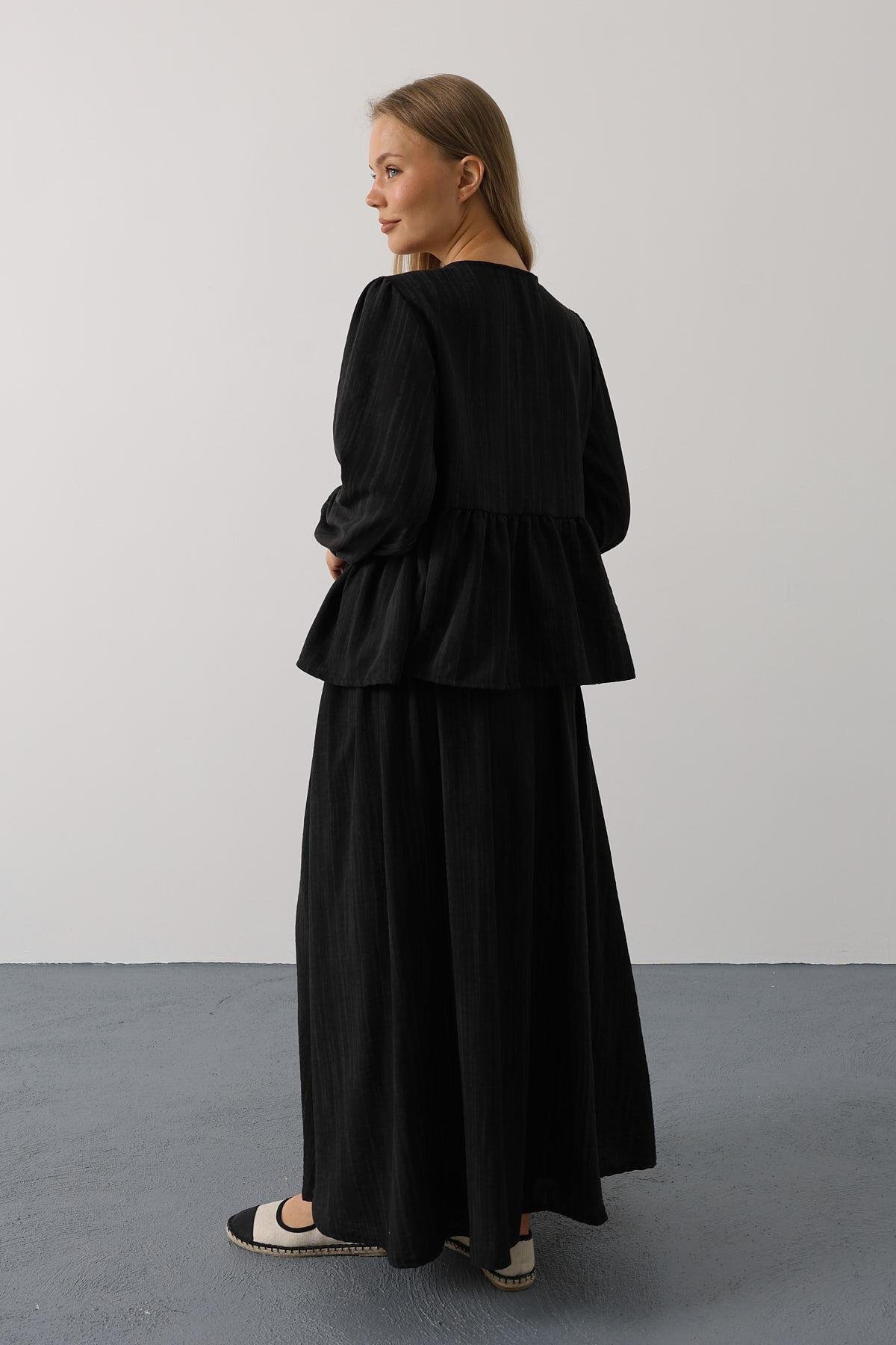 Siyah Bağlama Detaylı Bluz Ve Beli Lastikli Maxi Boy Etek Takım