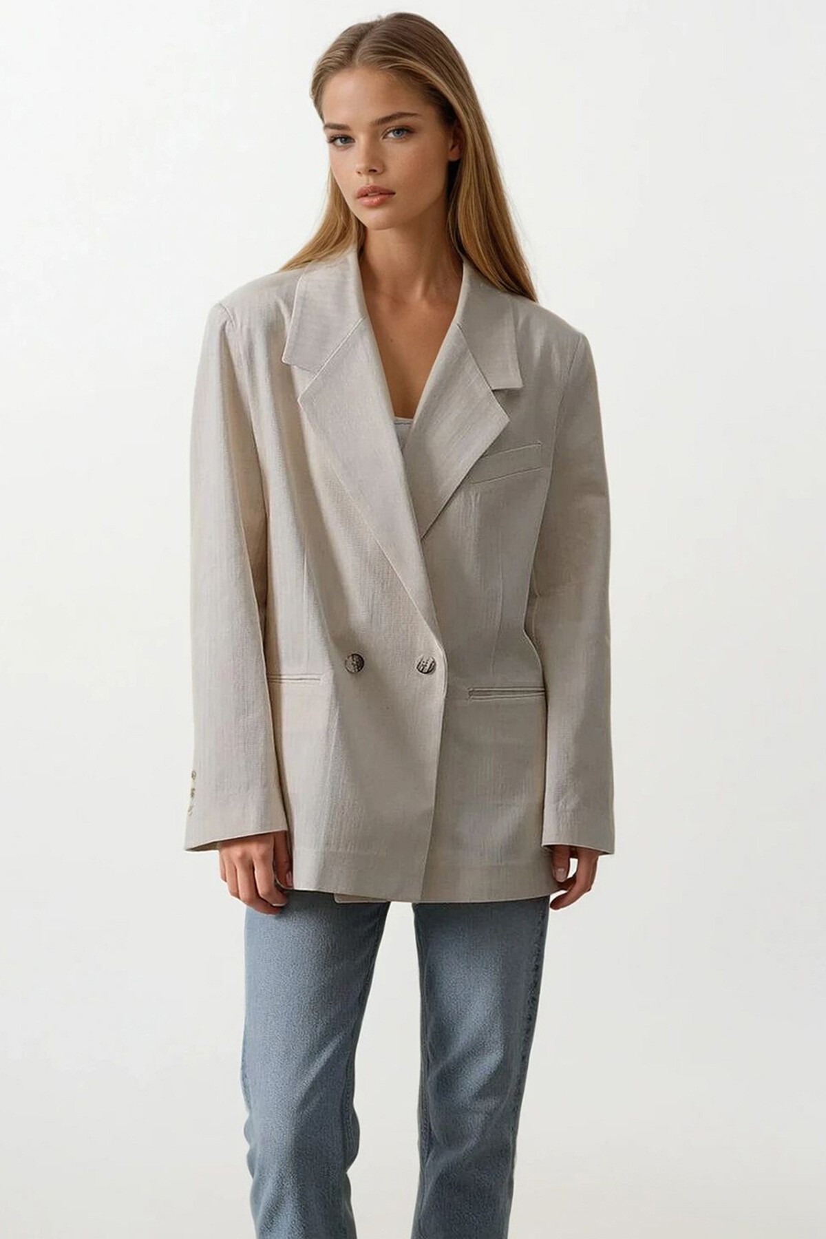 Krem Cep Detaylı Düğme Kapamalı Oversize Blazer Ceket