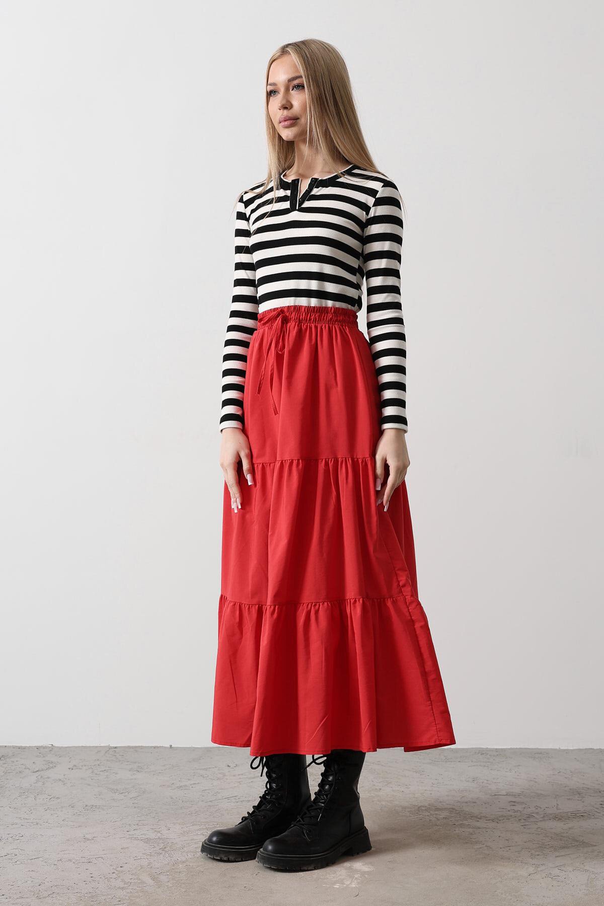 Kırmızı Bağcıklı Beli Lastikli Fırfırlı Maxi Boy Etek