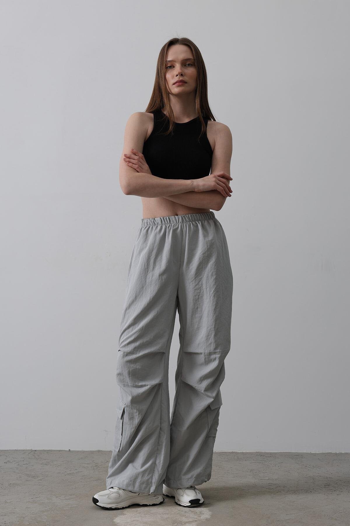 Gri Beli Lastikli Paraşüt Kargo Pantolon