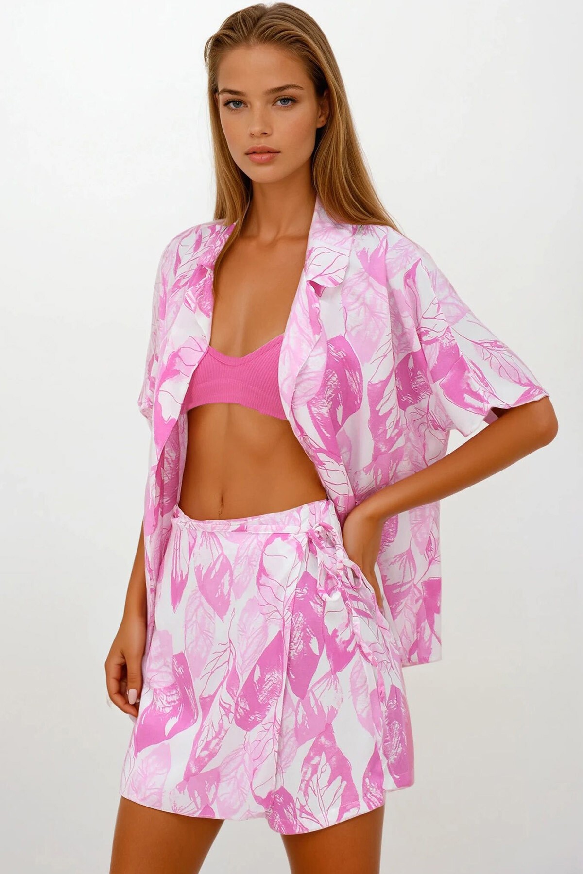 Pembe Beli Lastikli Kapaklı Şort Etek Dokuma Gömlek Takım