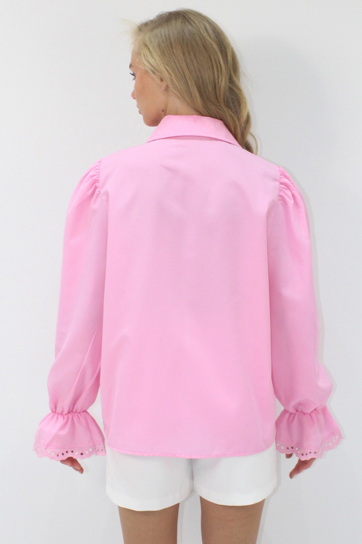 Pembe Prenses Kol Güpür Nakışlı Dokuma Gömlek
