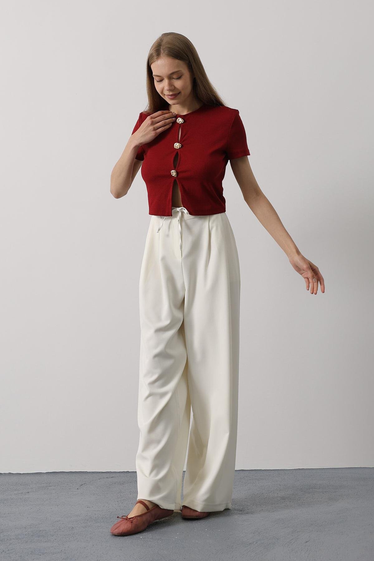 Ekru Çift Cepli Pileli Bağcıklı Oversize Pantolon