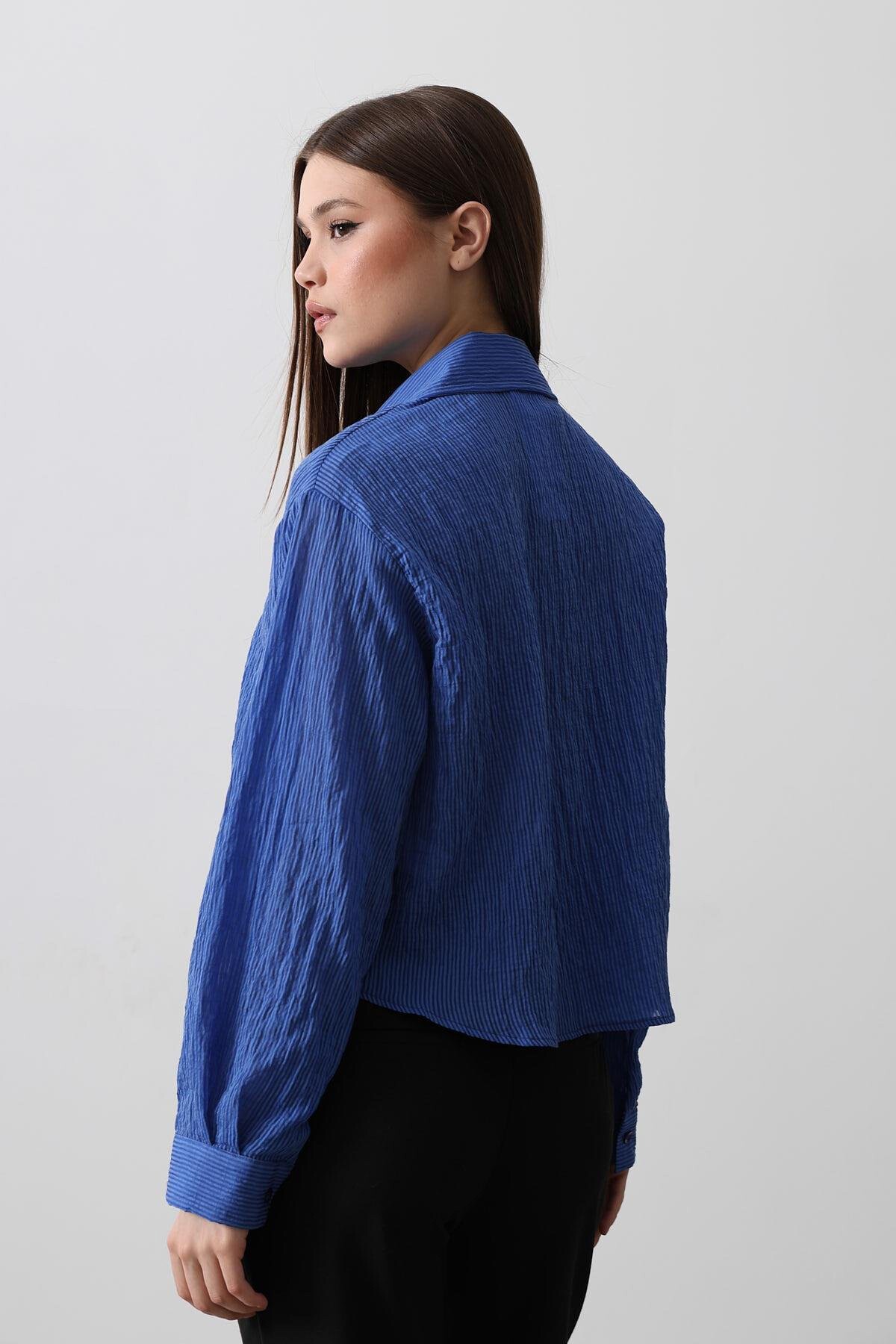 Mavi Püskül Cep Detaylı Kısa Gömlek