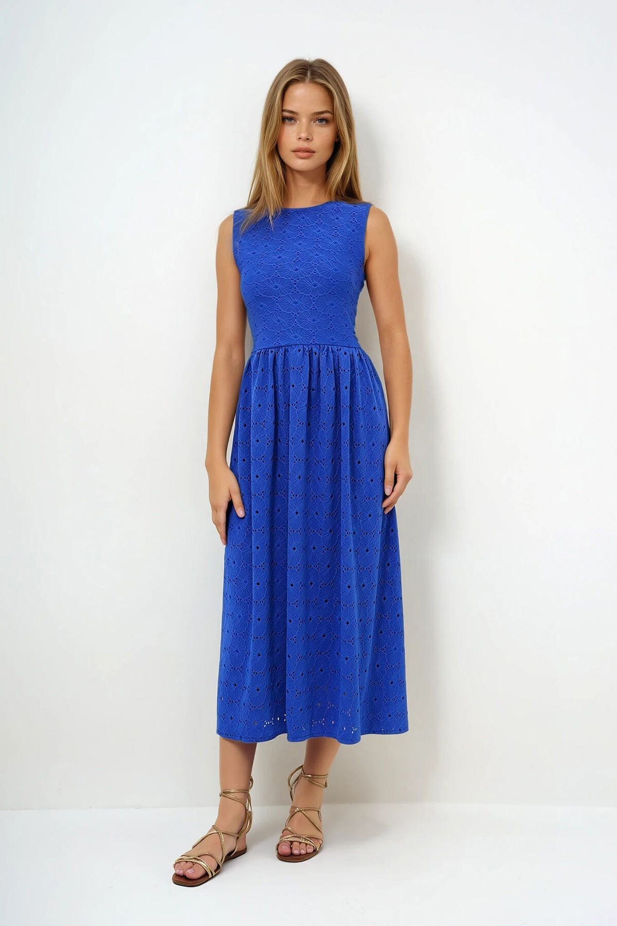 Saks Gizli Fermuarlı Kolsuz Premium Güpür Elbise