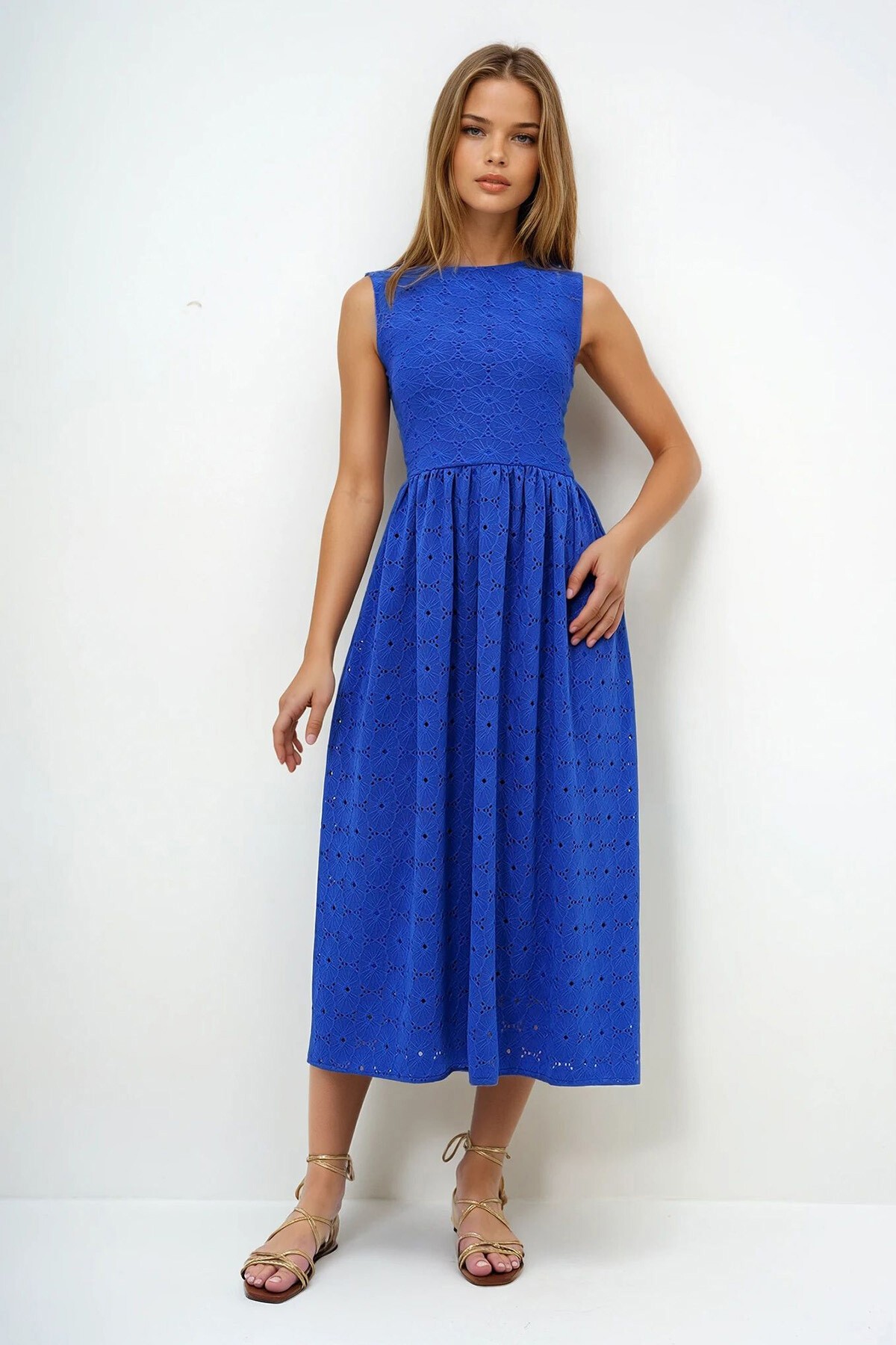 Saks Gizli Fermuarlı Kolsuz Premium Güpür Elbise