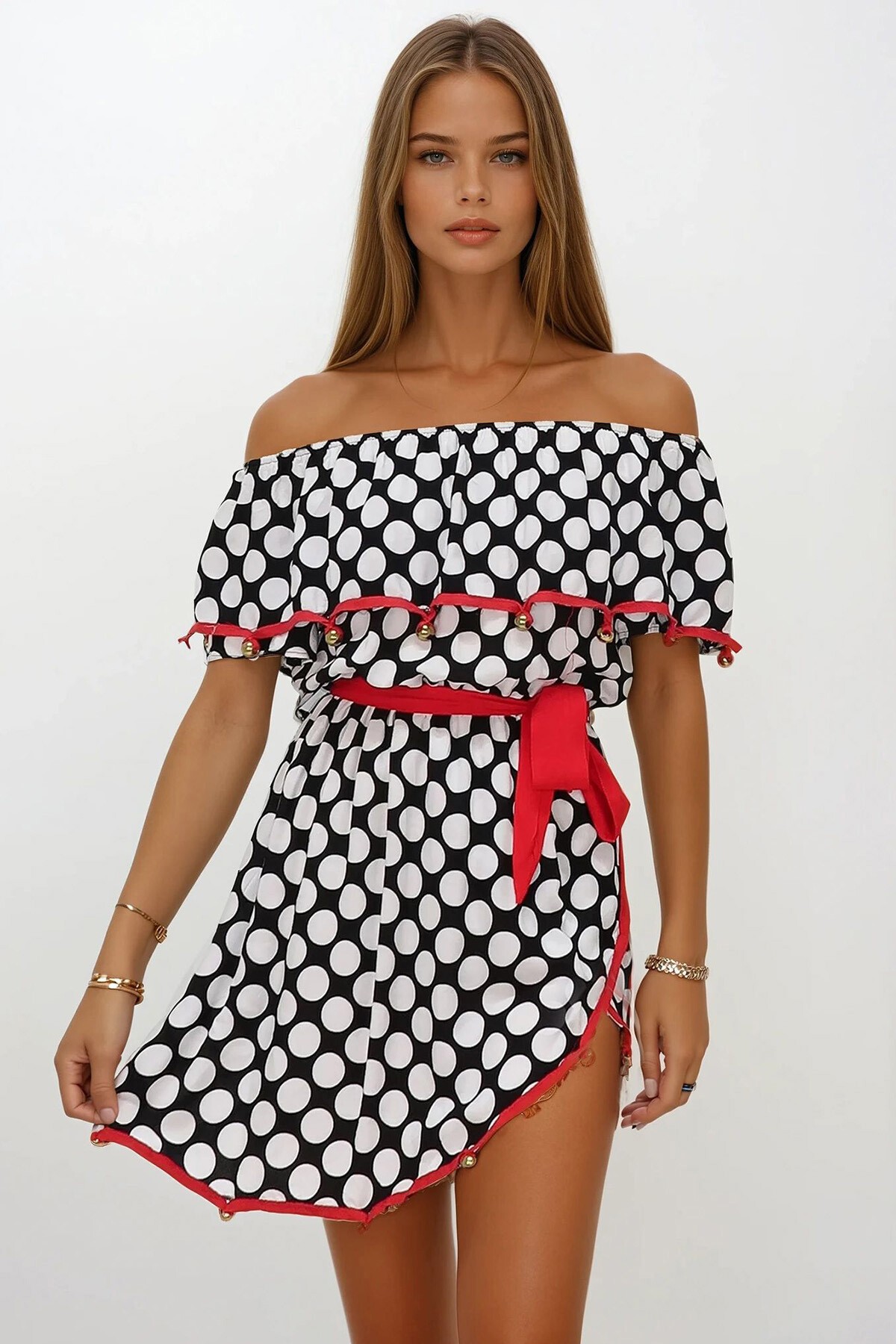 Siyah-Beyaz Madonna Yaka Boncuk İşlemeli Asimetrik Kesim Midi Boy Yazlık Elbise