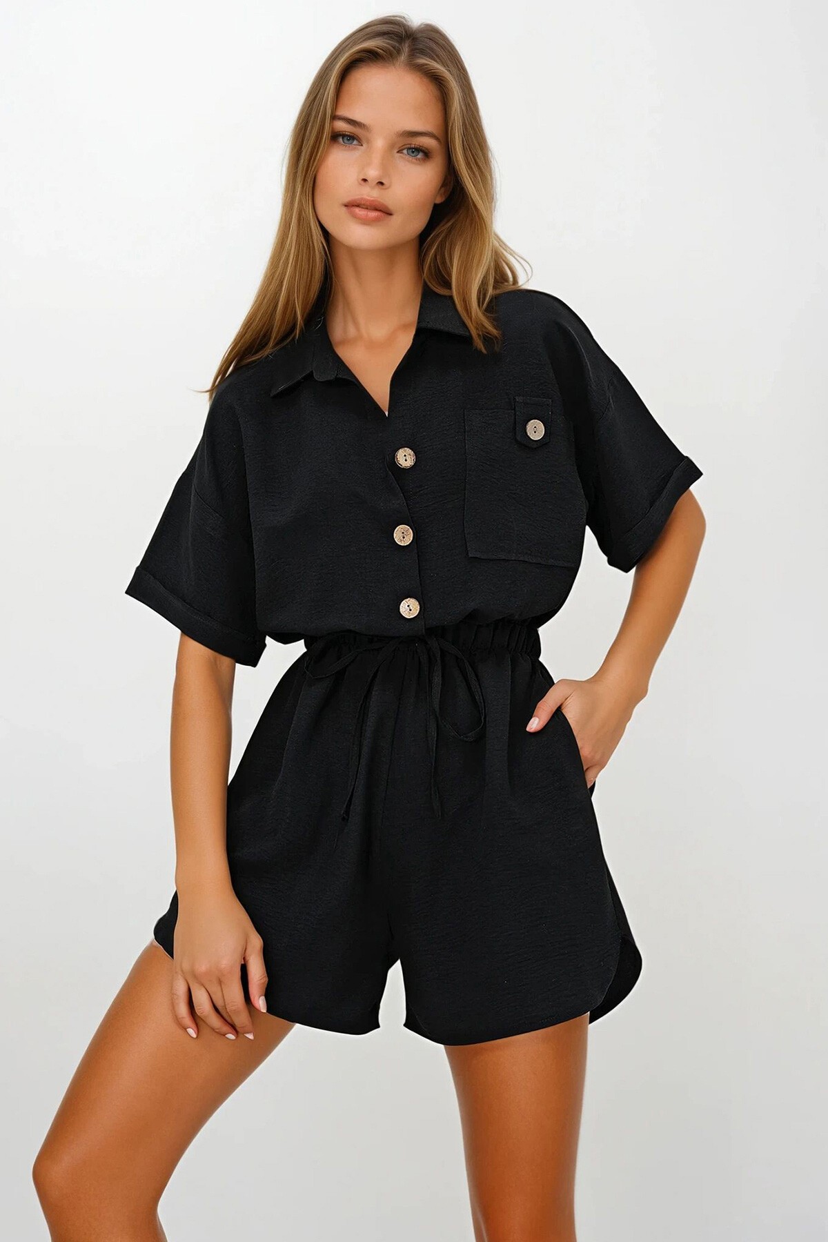 Siyah Gömlek Yaka Çift Cepli Şort Tulum