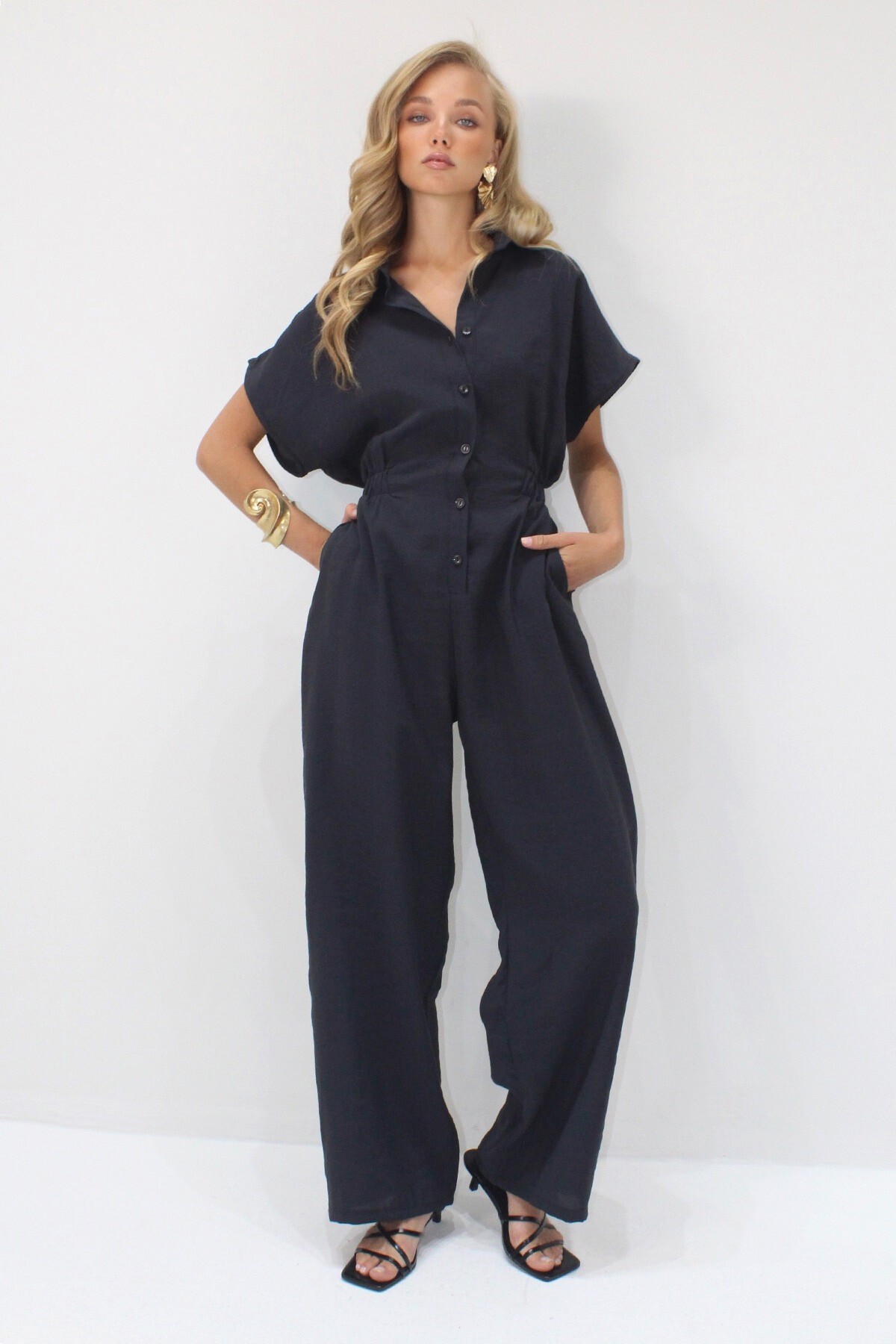 Siyah Gömlek Yaka Düğmeli Çift Cepli Kumaş Tulum