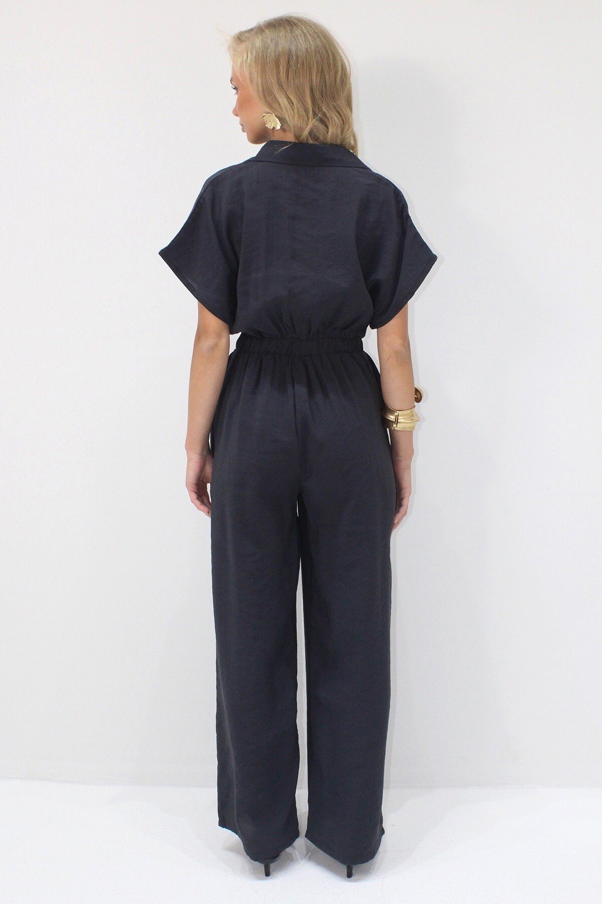 Siyah Gömlek Yaka Düğmeli Çift Cepli Kumaş Tulum