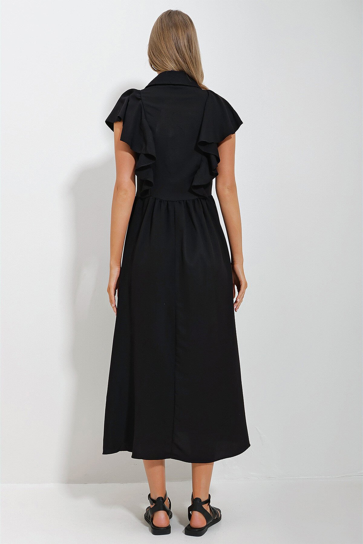 Siyah Gömlek Yaka Yarım Patlı Fırfır Detaylı Gizli Fermuarlı Kupra Aerobin Midi Boy Elbise