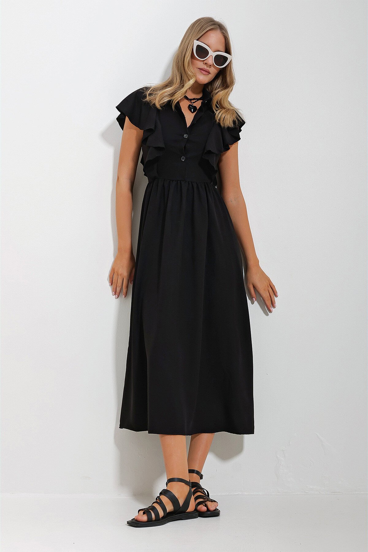 Siyah Gömlek Yaka Yarım Patlı Fırfır Detaylı Gizli Fermuarlı Kupra Aerobin Midi Boy Elbise