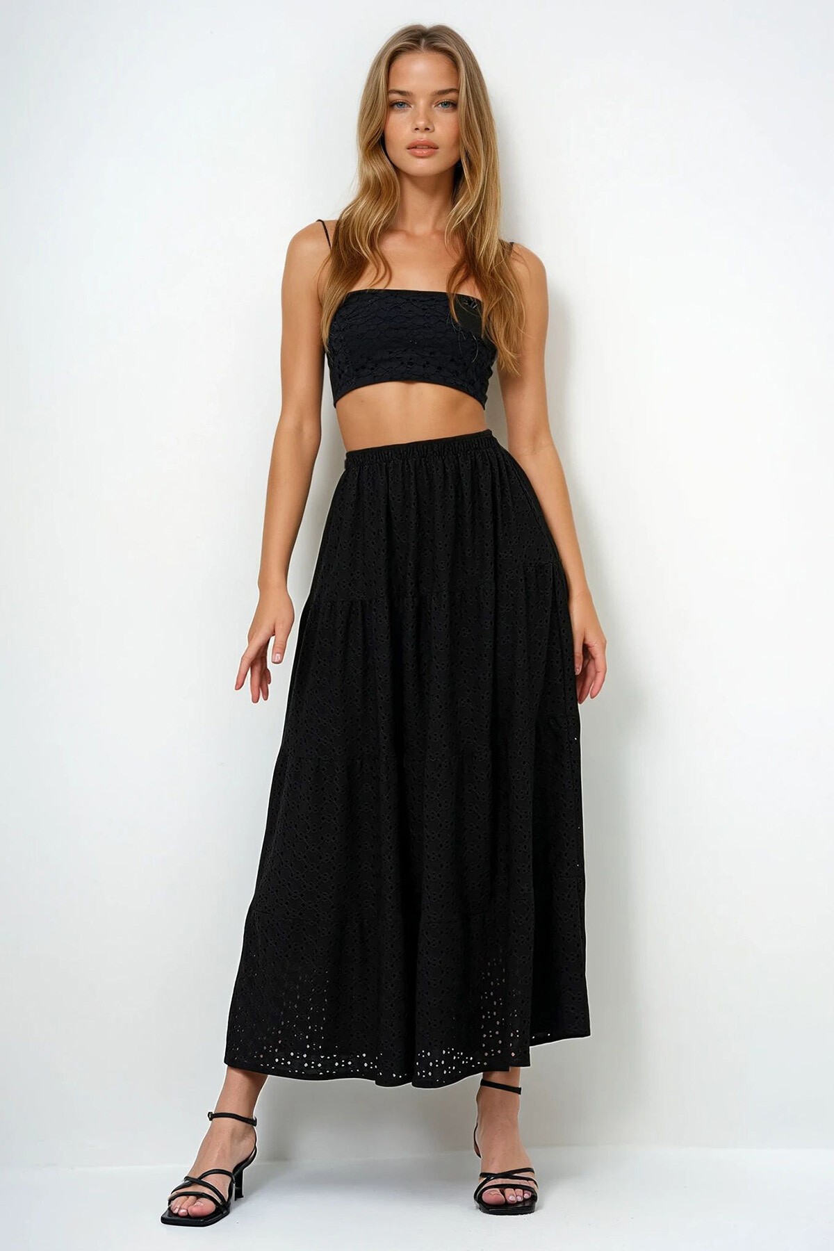 Siyah Katkat Volanlı Güpür Premium Etek