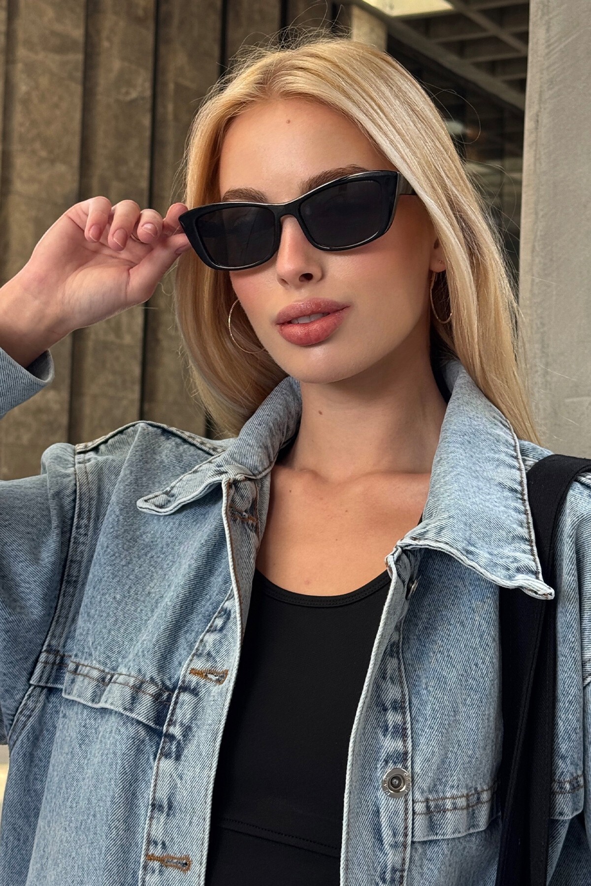 Siyah Kedi Model Gözlük