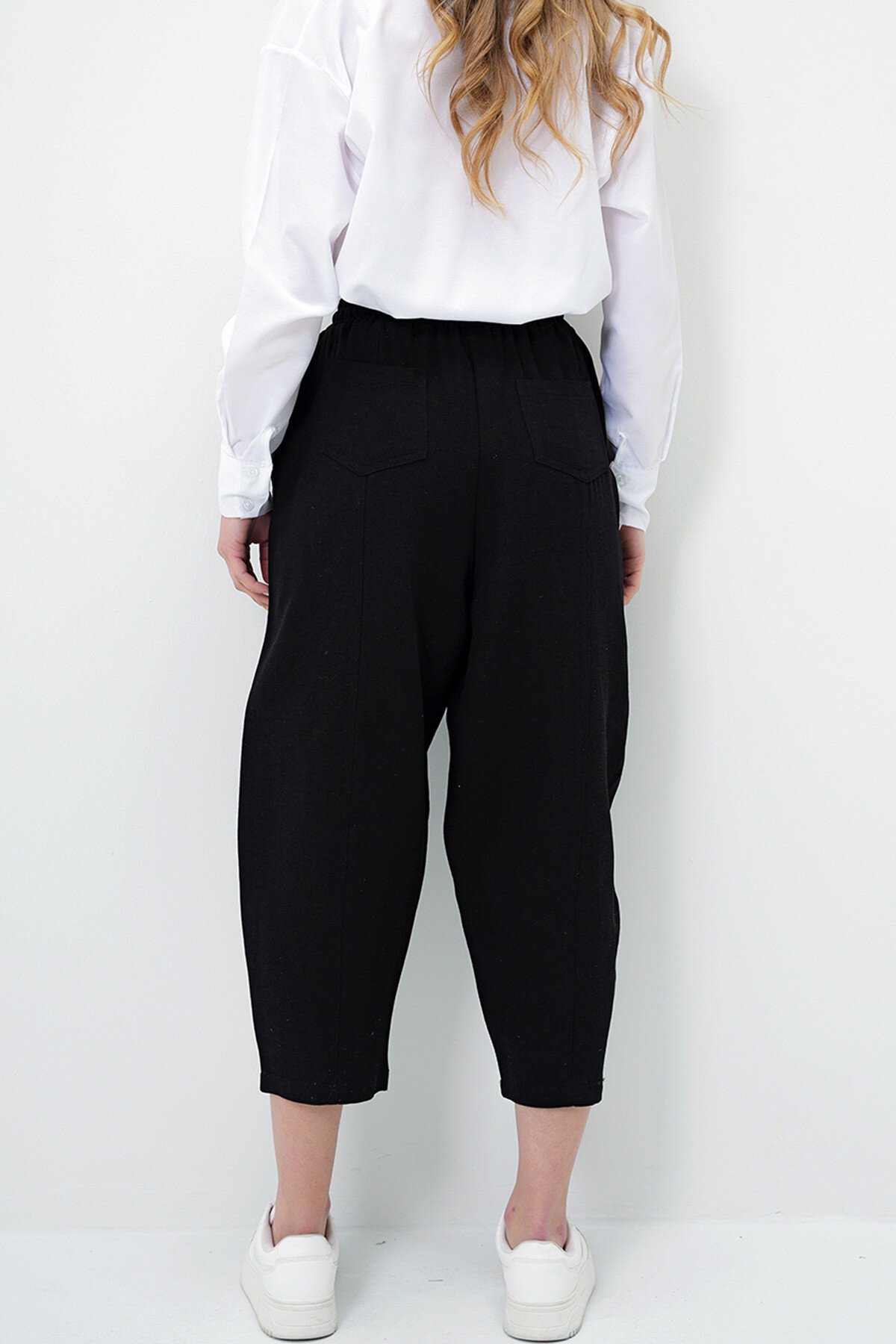 Siyah Önü Dikiş Detaylı 4 Cepli Şalvar Kesim Dokuma Keten Pantolon