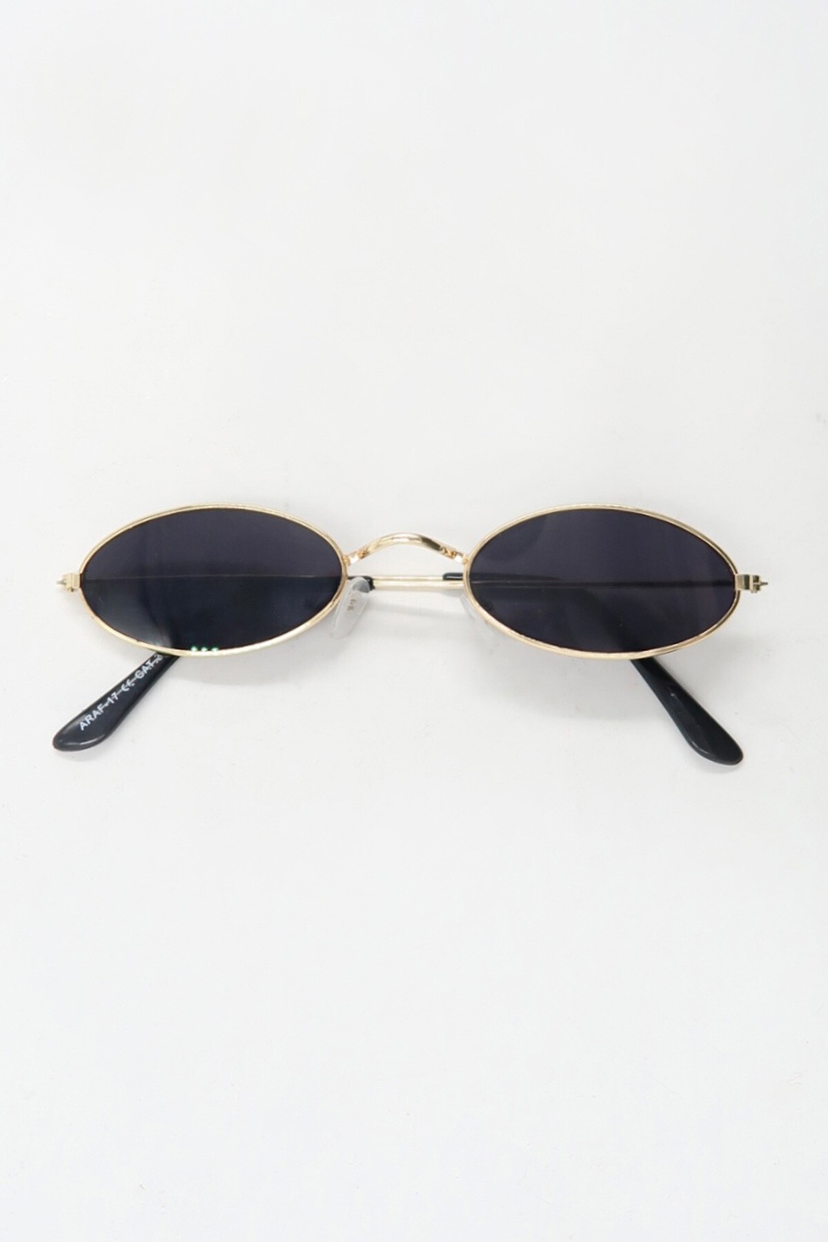 Siyah Oval Şekilli Gold Metal Çerçeveli Güneş Gözlüğü